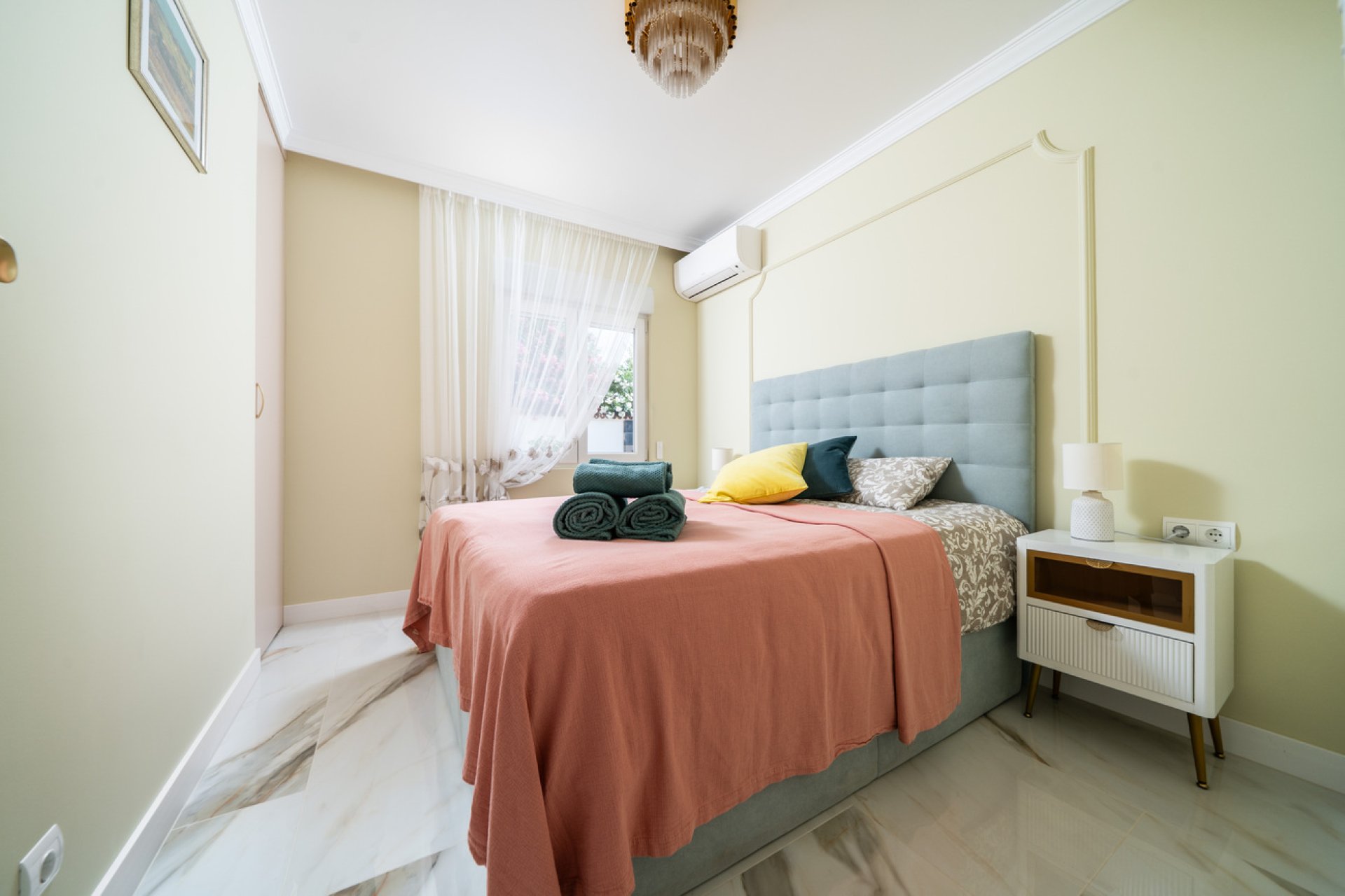 Segunda mano - Villa -
Torrevieja - Costa Blanca