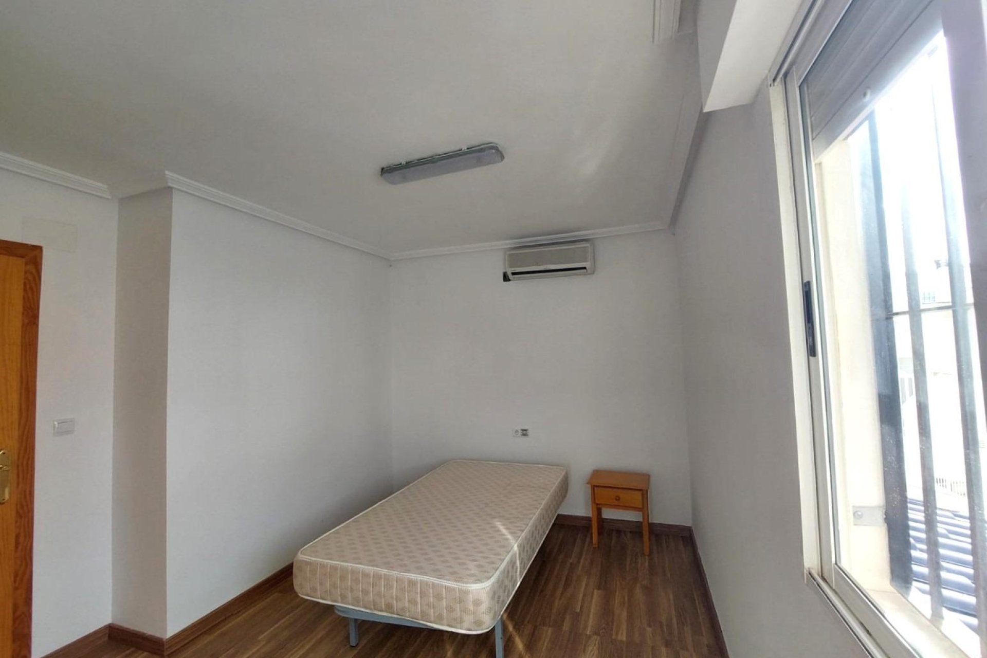 Segunda mano - Villa -
Torrevieja - Costa Blanca