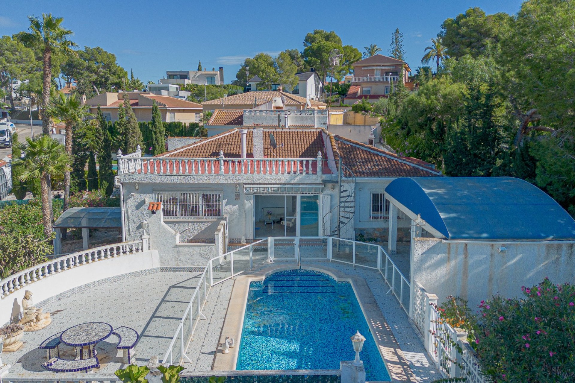 Segunda mano - Villa -
Torrevieja - Costa Blanca