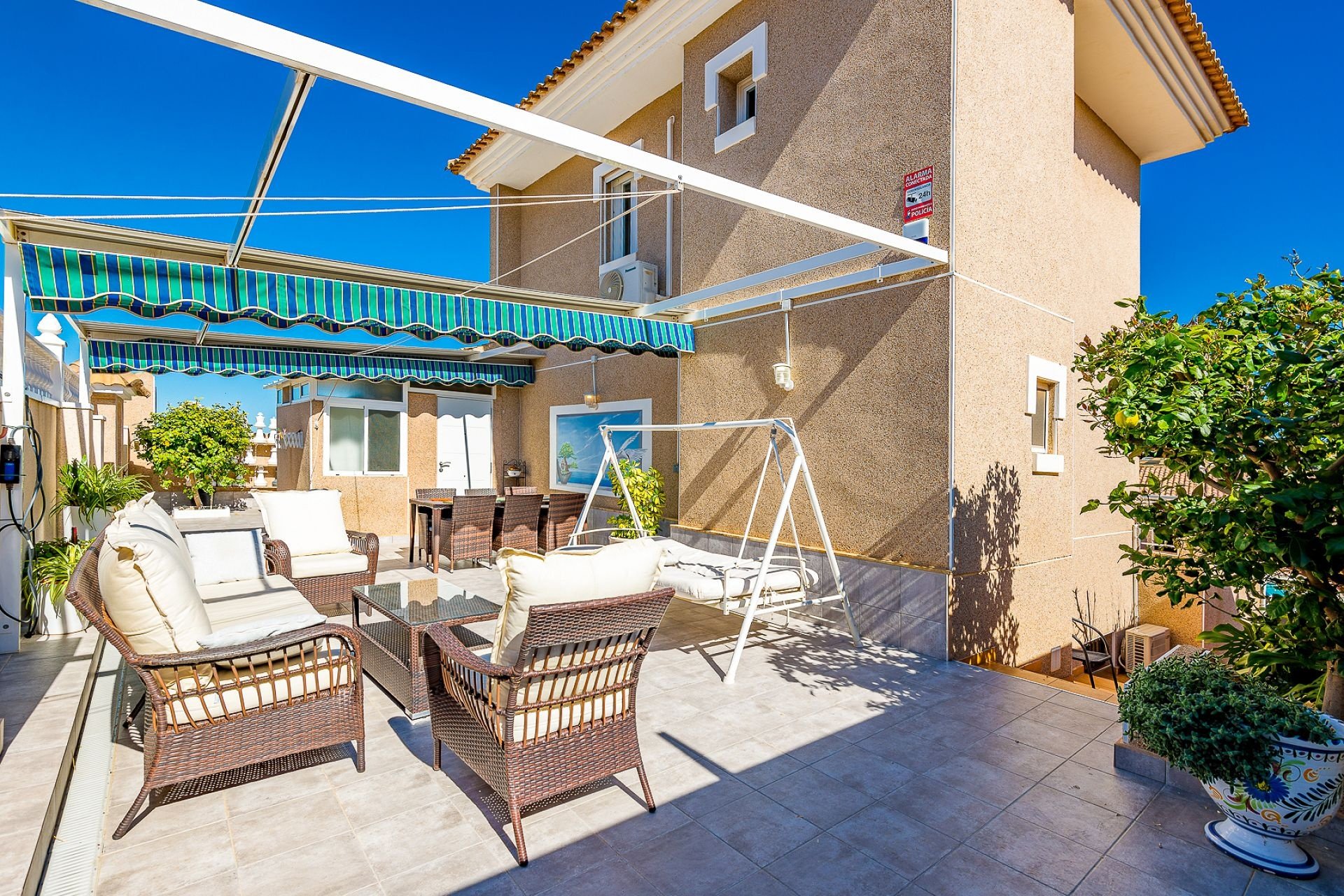 Segunda mano - Villa -
Torrevieja - Costa Blanca
