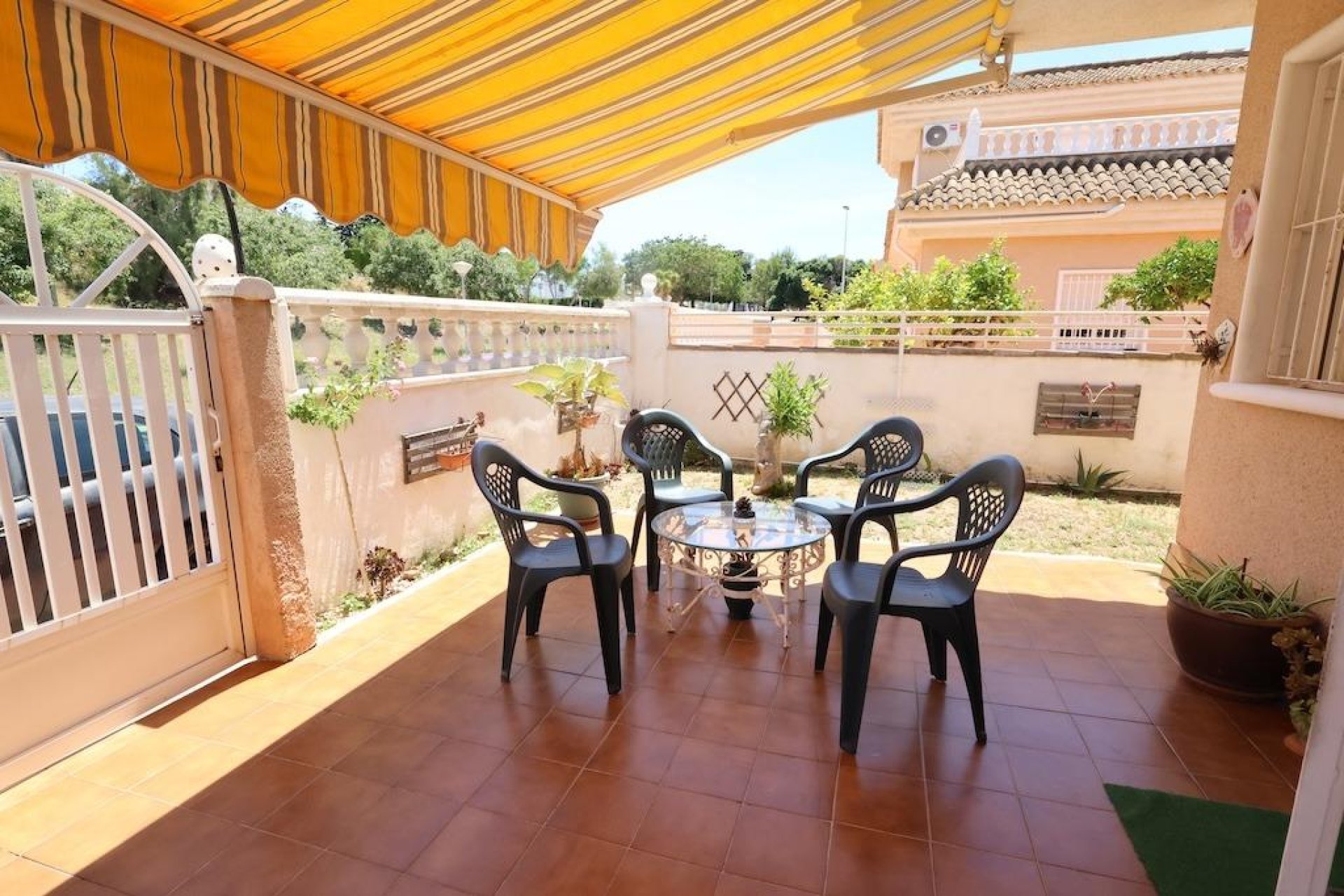 Segunda mano - Villa -
Torrevieja - Costa Blanca