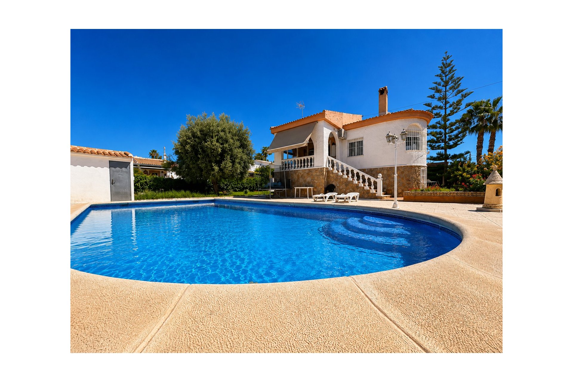 Segunda mano - Villa -
Torrevieja - Costa Blanca