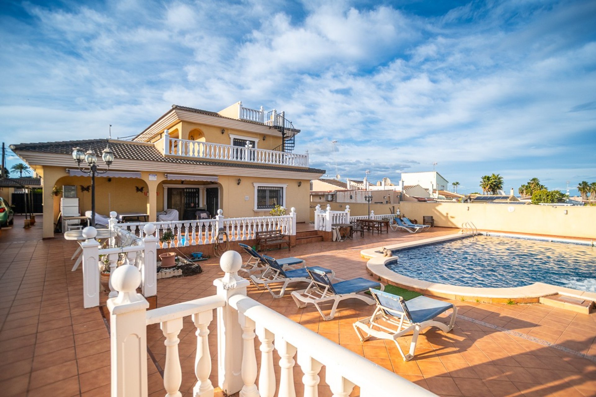 Segunda mano - Villa -
Torrevieja - Costa Blanca