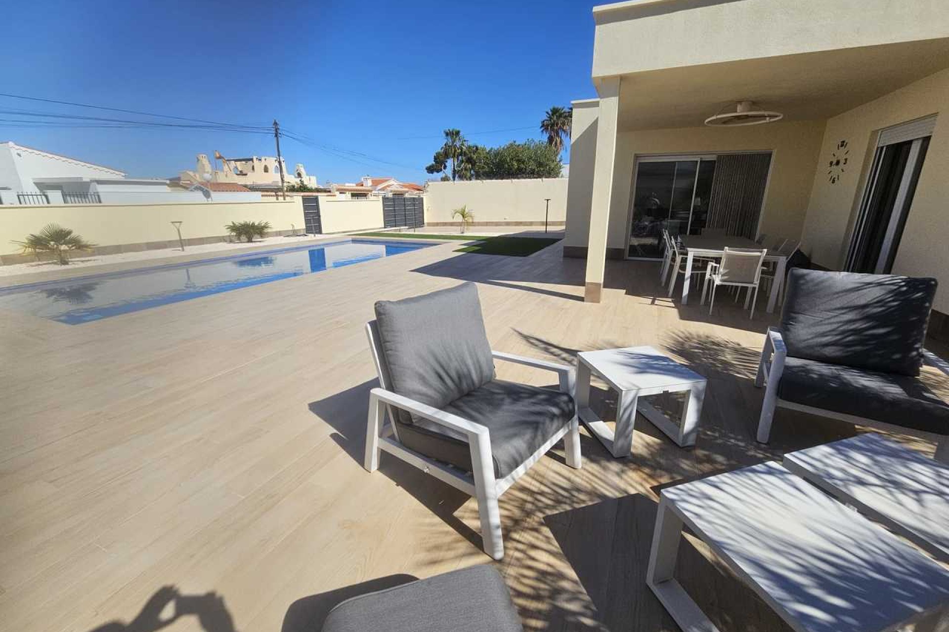Segunda mano - Villa -
Torrevieja - Costa Blanca