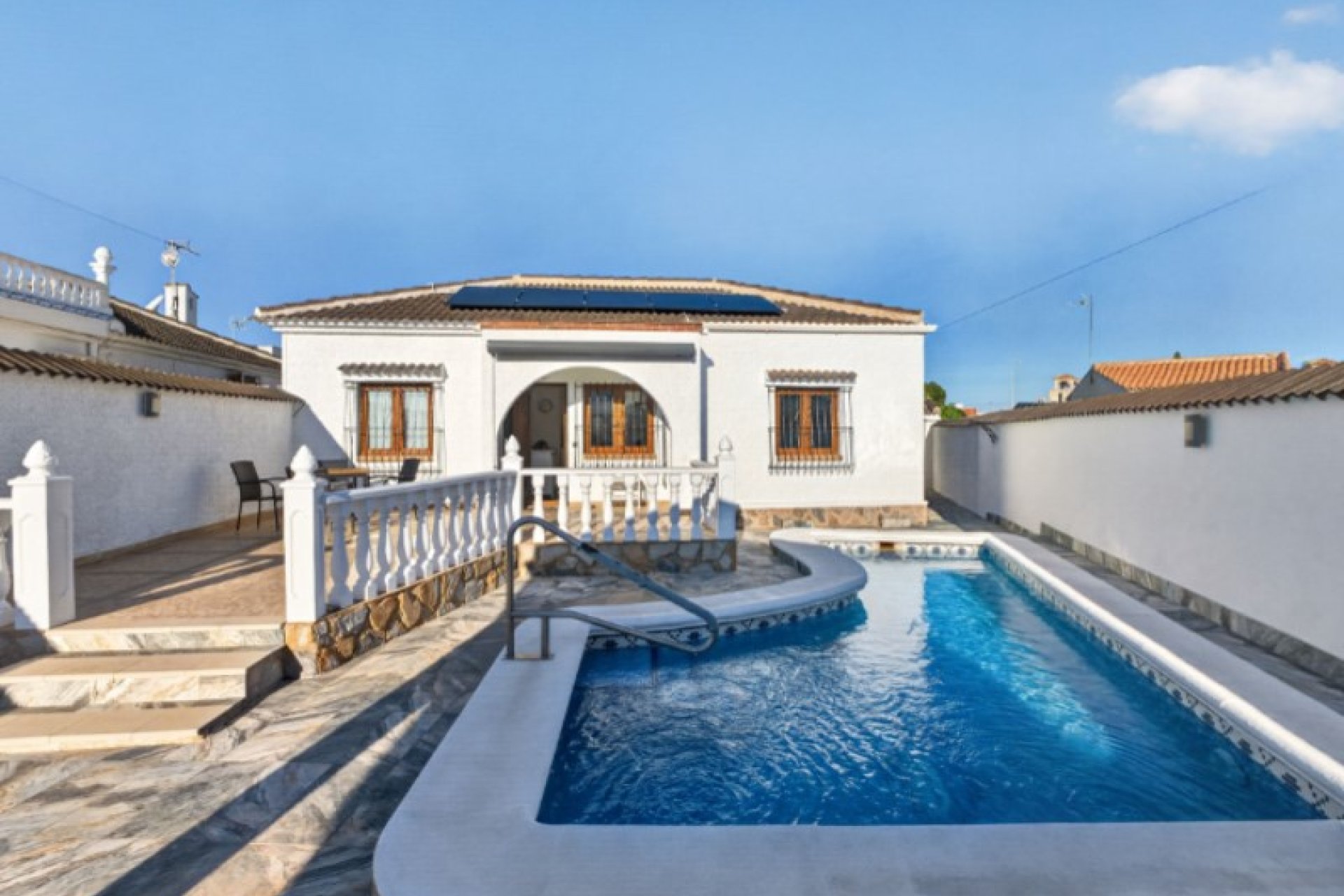 Segunda mano - Villa -
Torrevieja - Costa Blanca