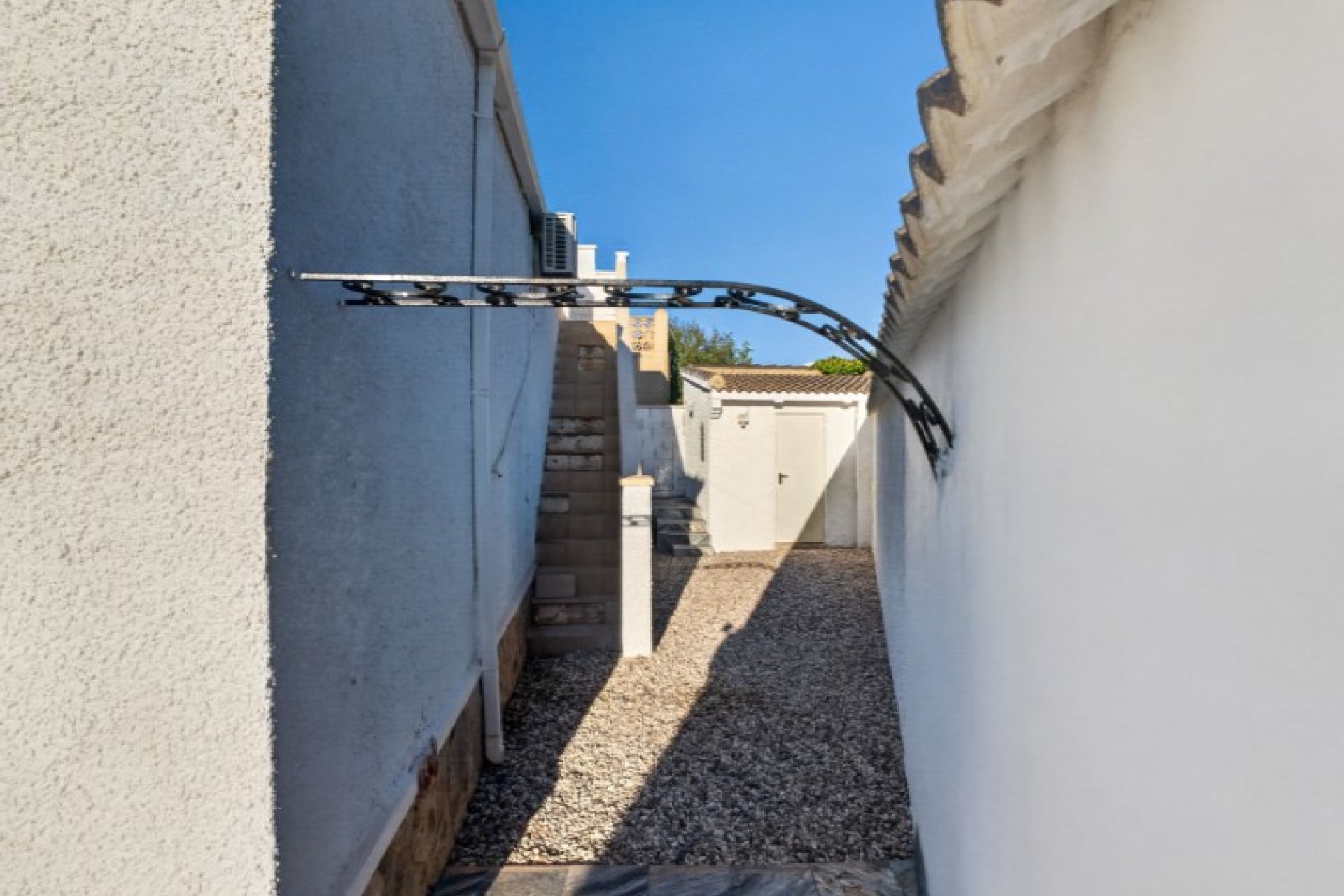 Segunda mano - Villa -
Torrevieja - Costa Blanca