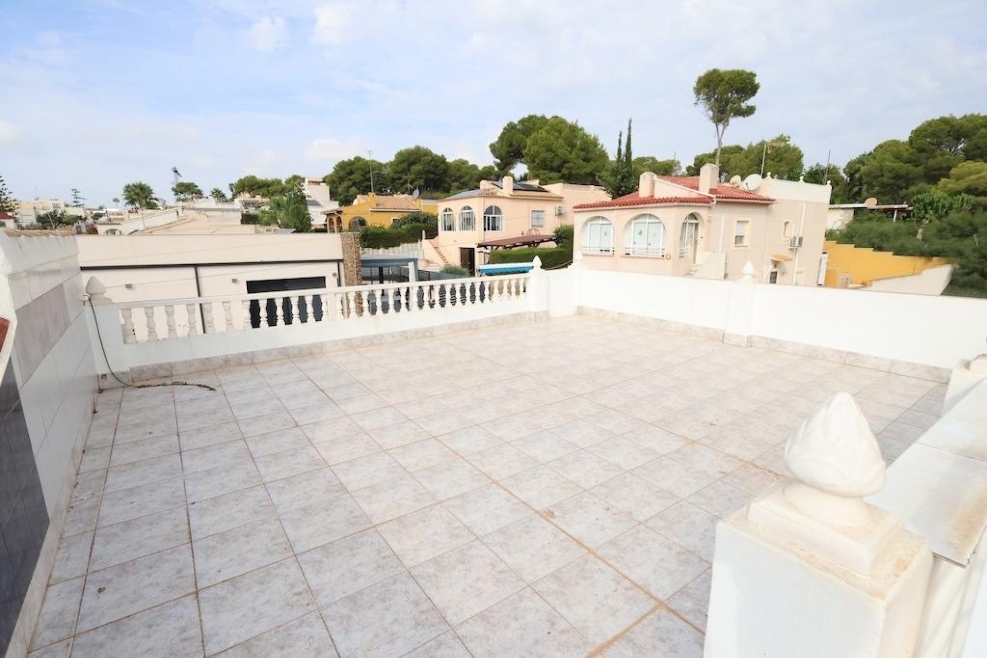 Segunda mano - Villa -
Torrevieja - Costa Blanca