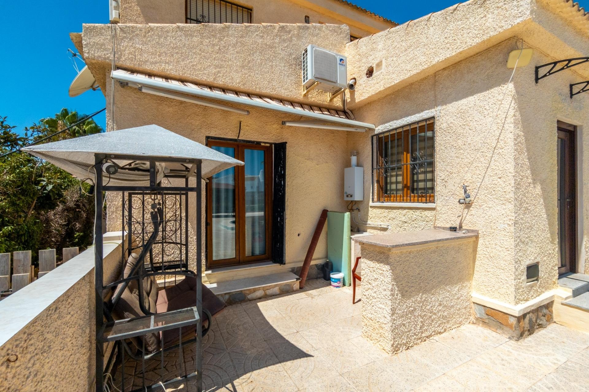 Segunda mano - Villa -
Torrevieja - El Chaparral