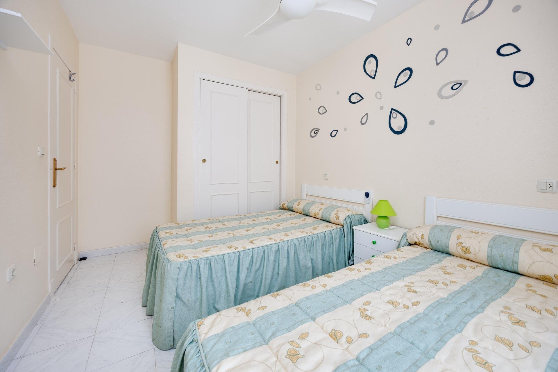 Segunda mano - Villa -
Torrevieja - El Limonar