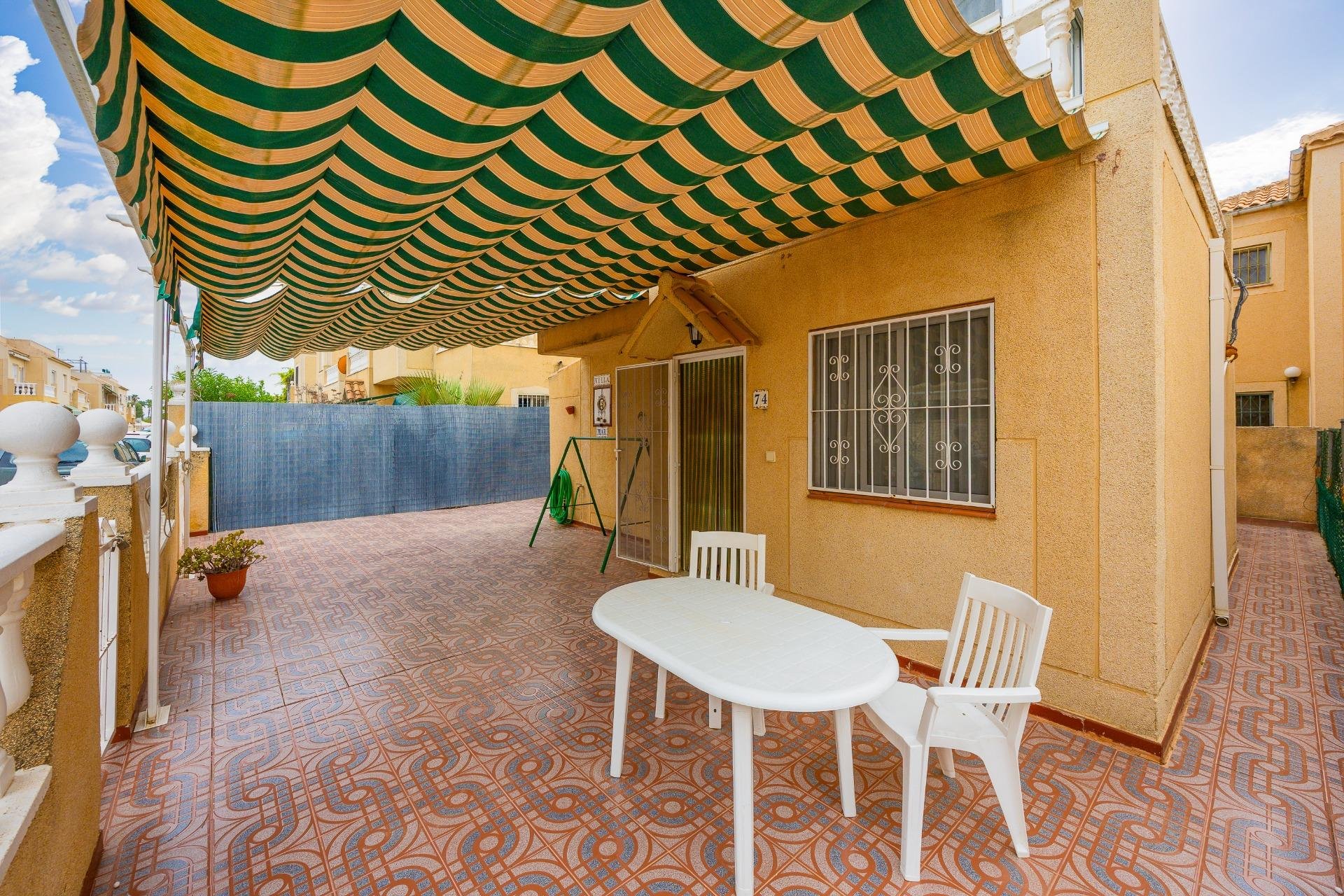 Segunda mano - Villa -
Torrevieja - El Limonar