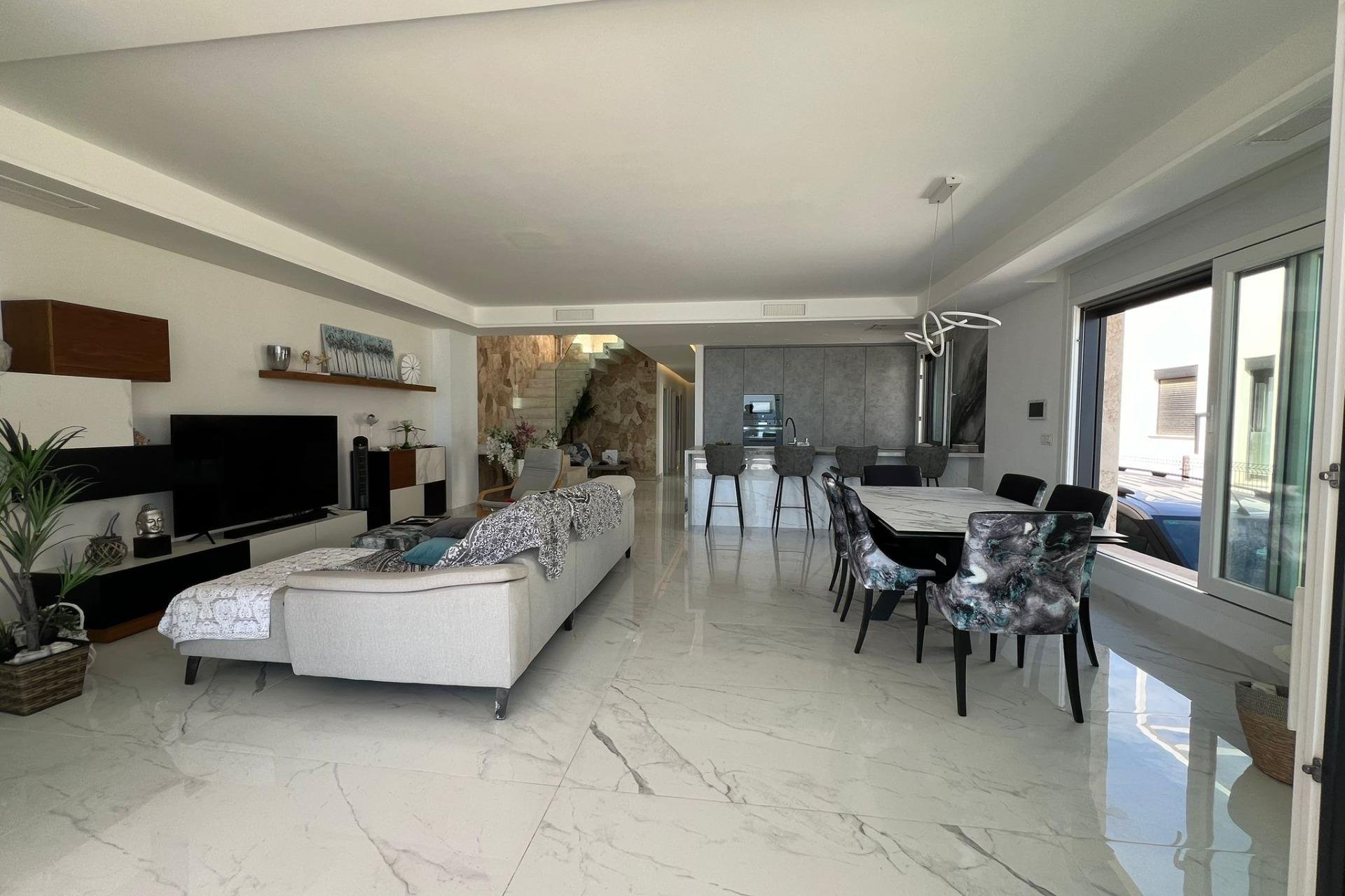 Segunda mano - Villa -
Torrevieja - La Mata