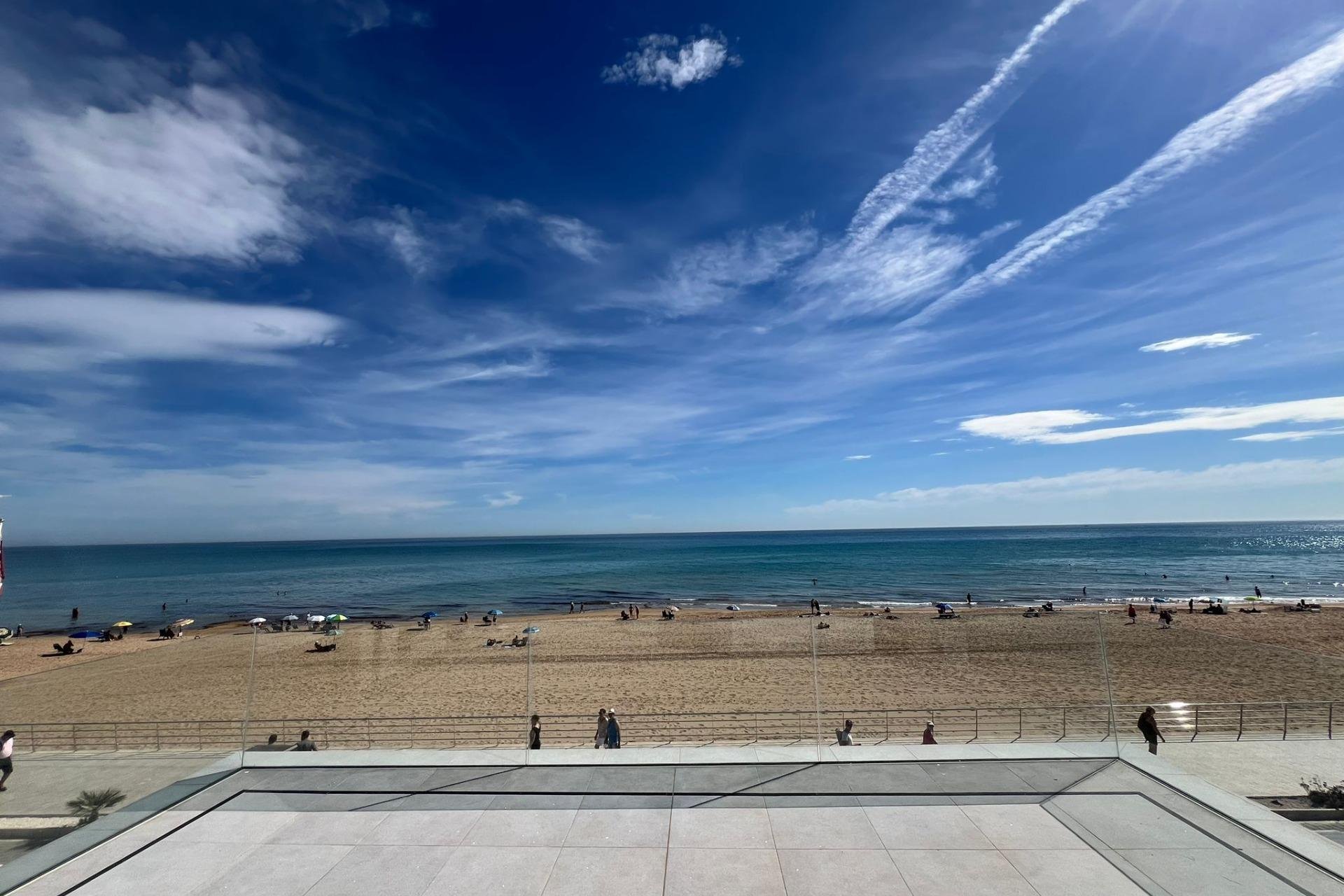 Segunda mano - Villa -
Torrevieja - La Mata