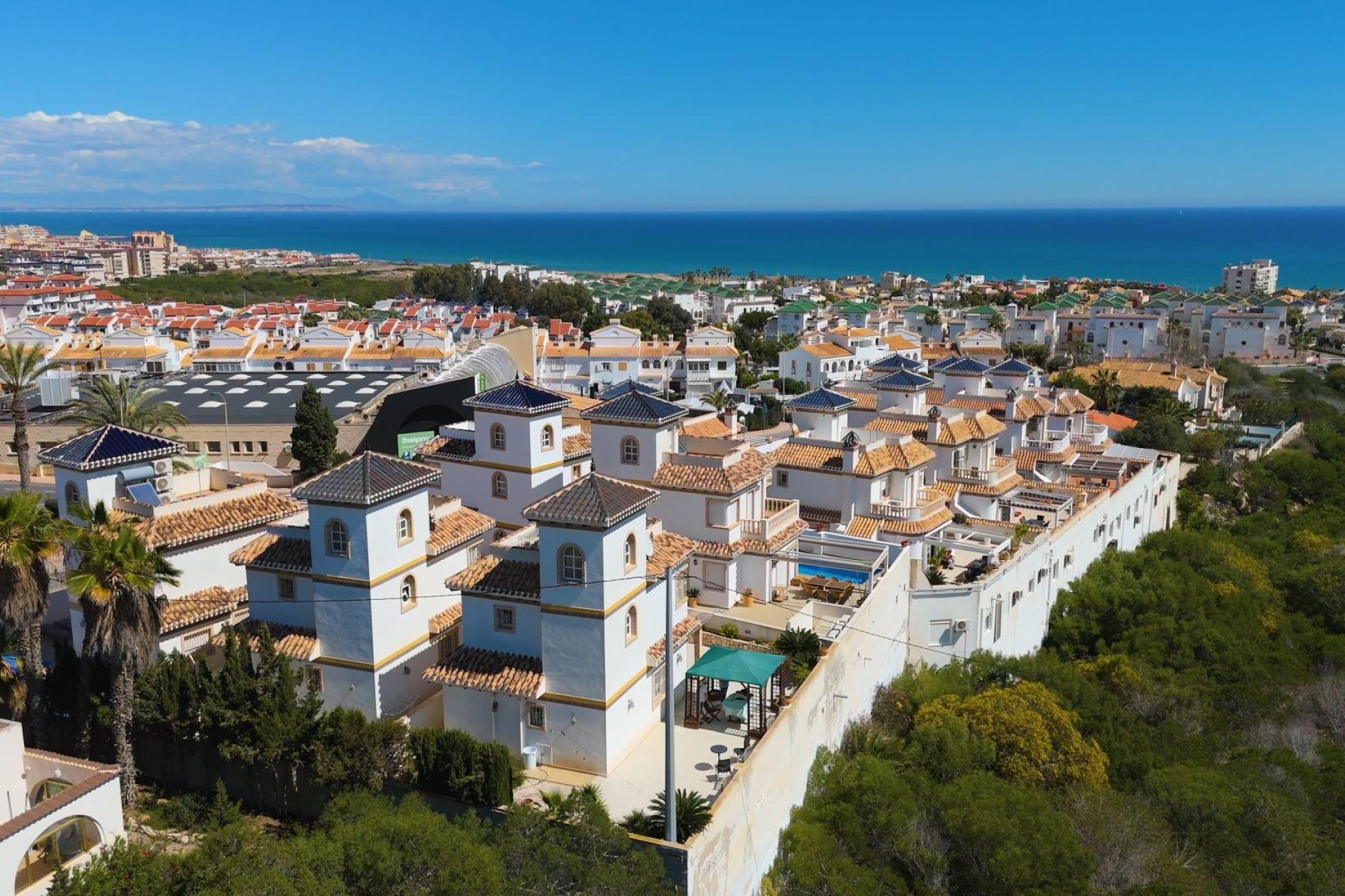 Segunda mano - Villa -
Torrevieja - La Mata