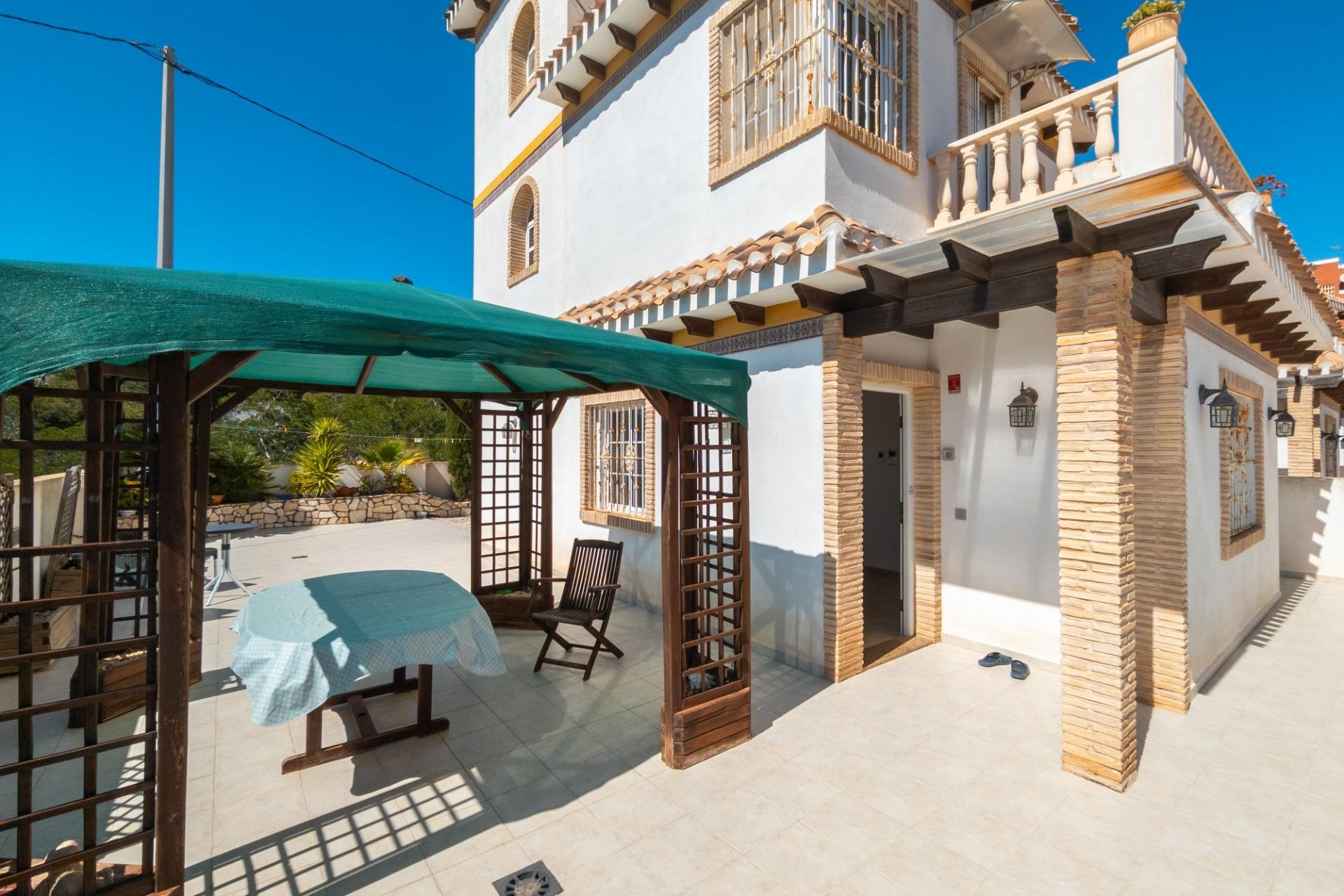 Segunda mano - Villa -
Torrevieja - La Mata