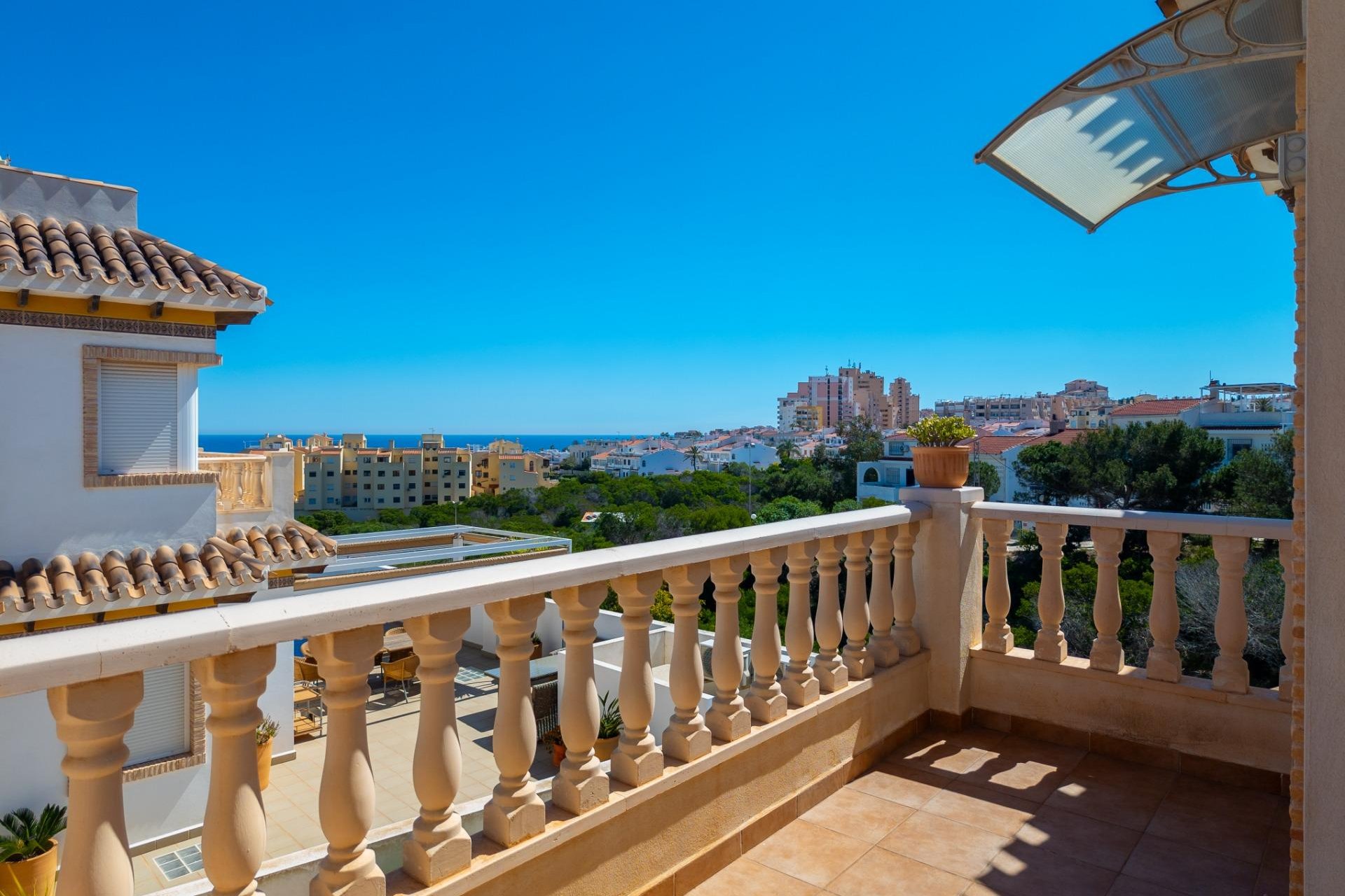 Segunda mano - Villa -
Torrevieja - La Mata