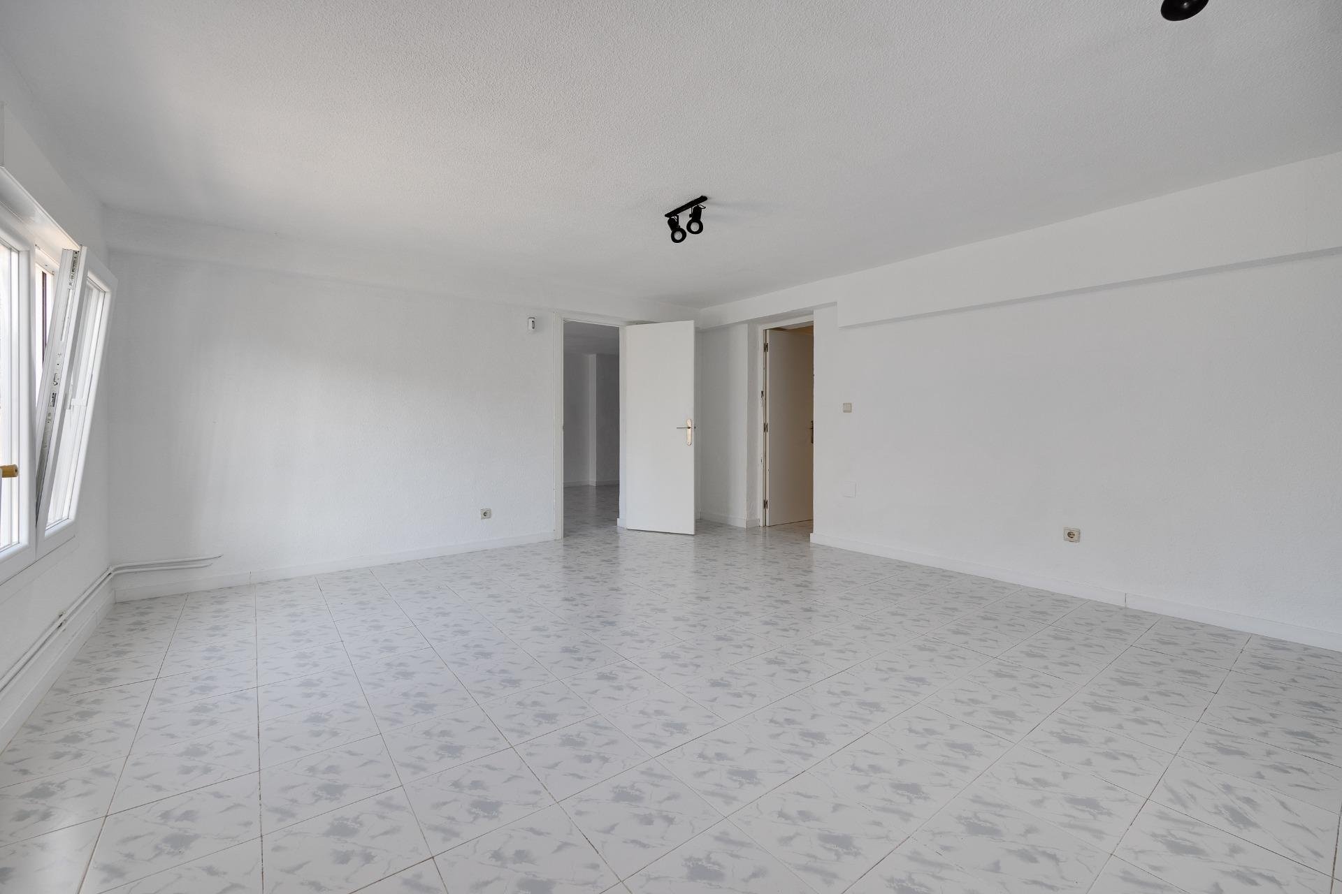 Segunda mano - Villa -
Torrevieja - La Siesta - El Salado - Torreta