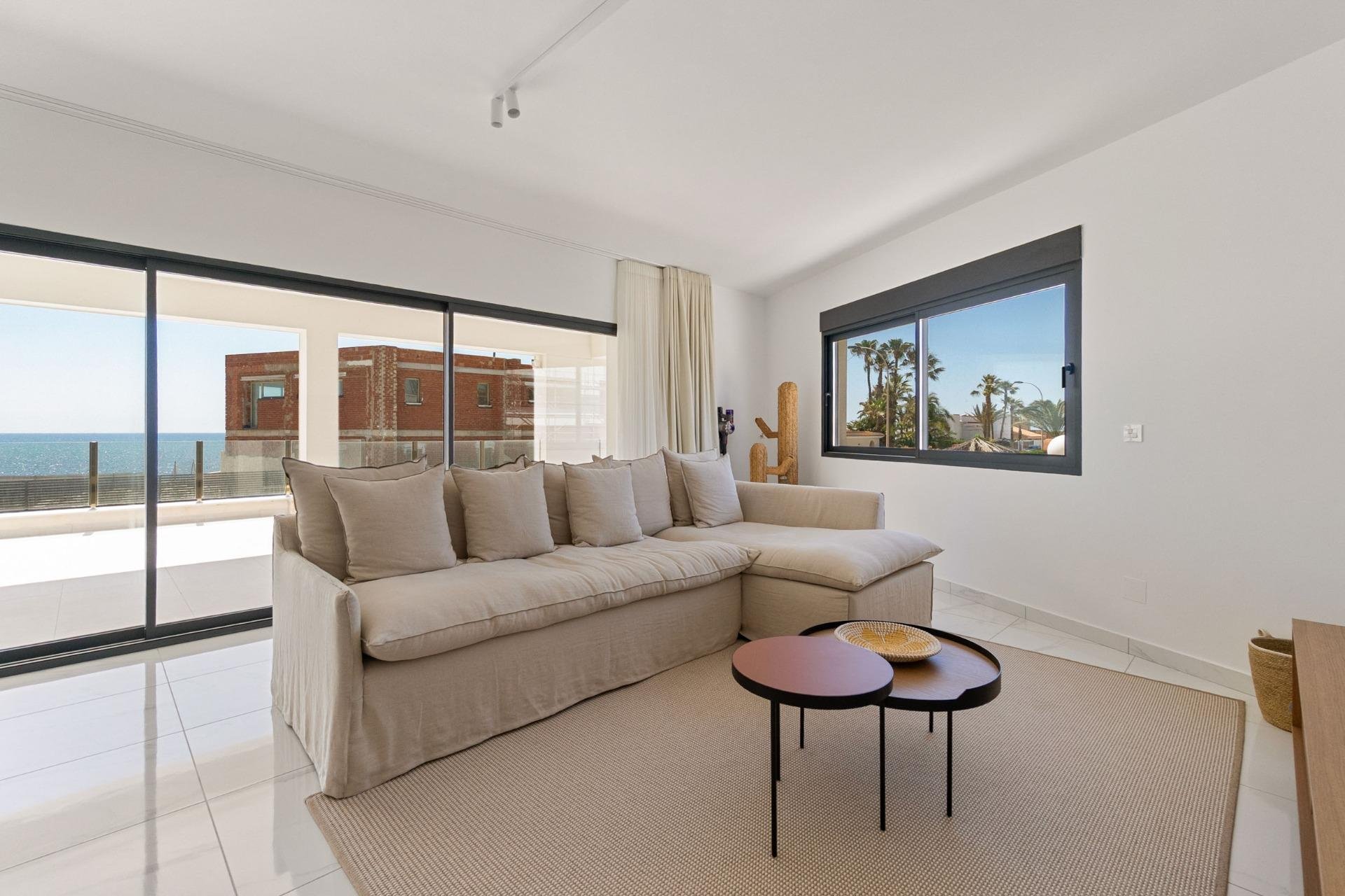 Segunda mano - Villa -
Torrevieja - La Veleta
