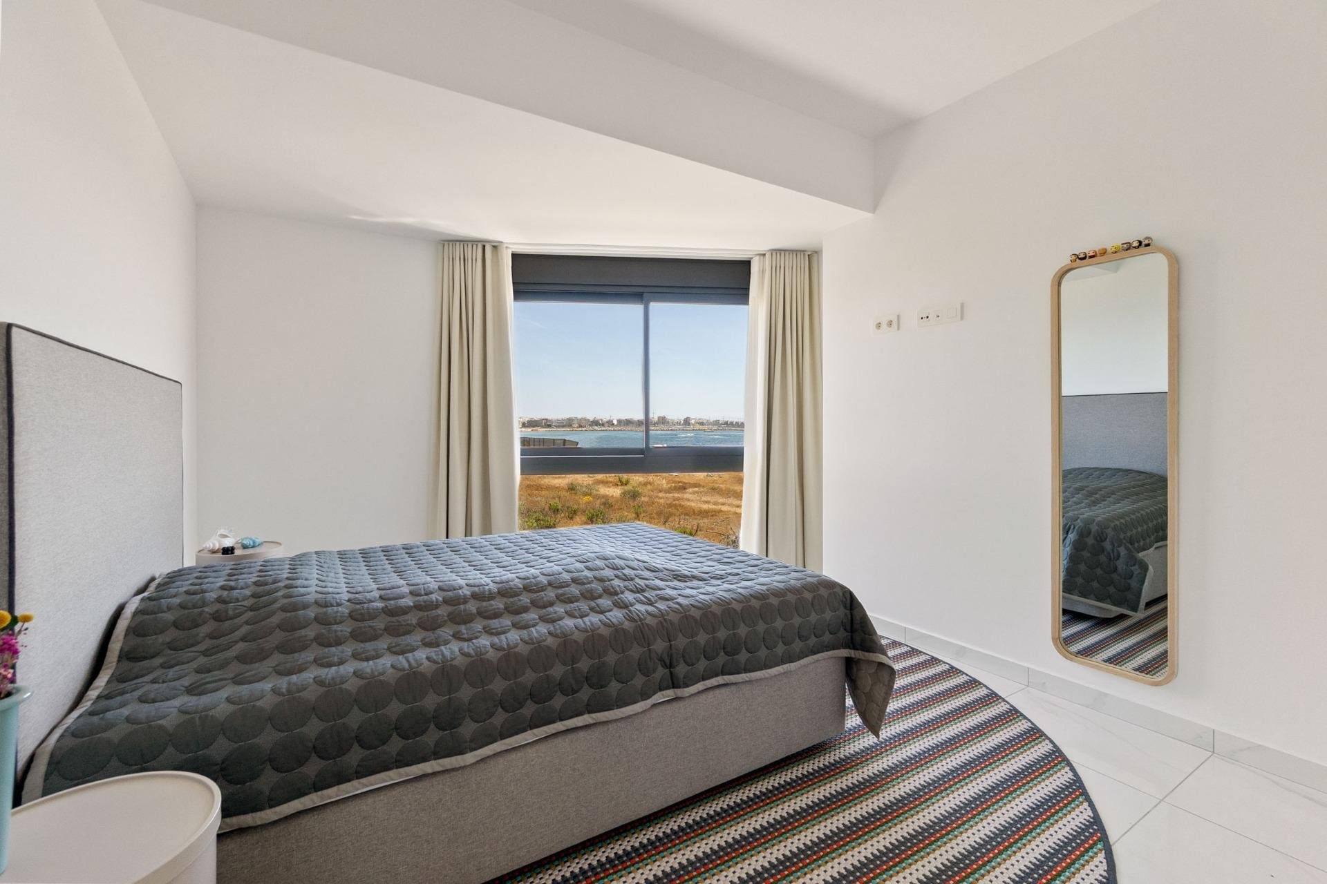 Segunda mano - Villa -
Torrevieja - La Veleta