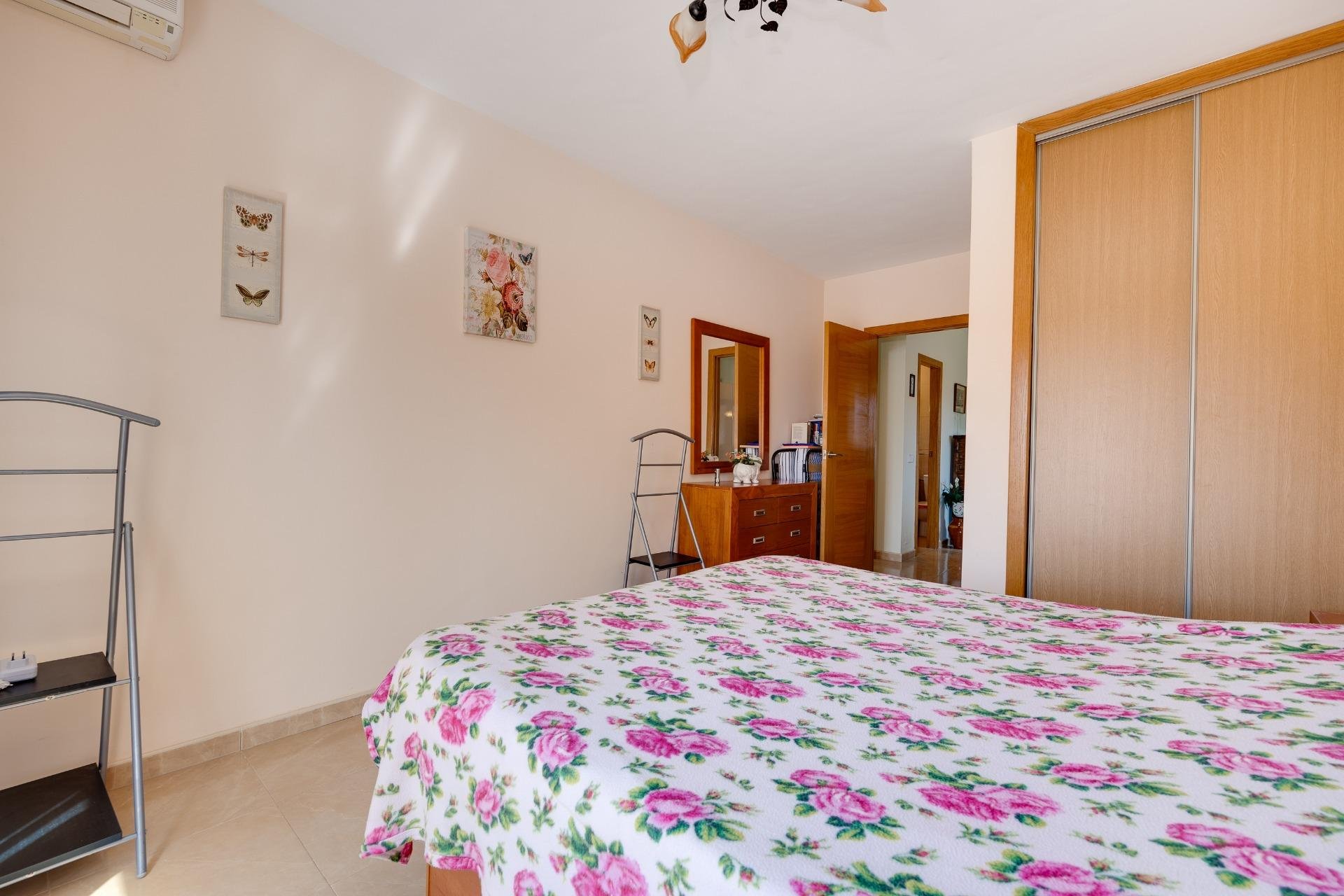 Segunda mano - Villa -
Torrevieja - Los Angeles