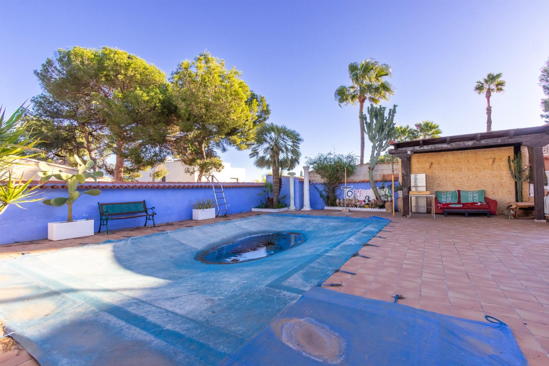 Segunda mano - Villa -
Torrevieja - Los Balcones