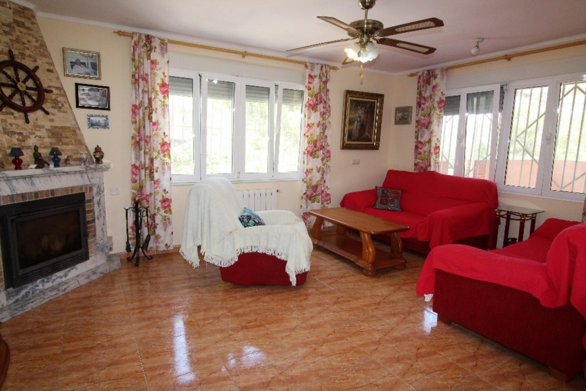 Segunda mano - Villa -
Torrevieja - Los Balcones
