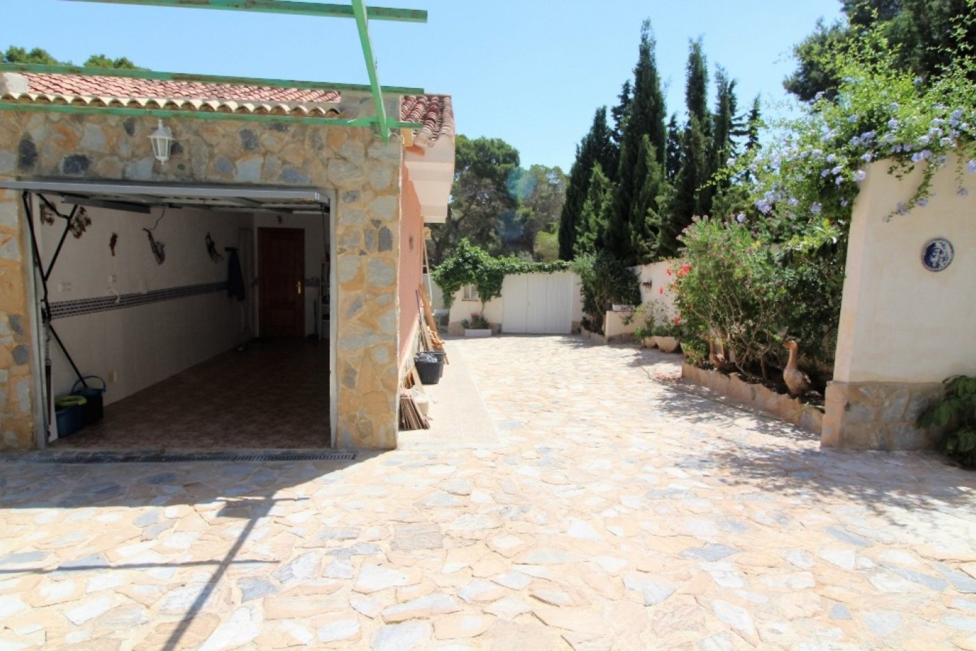 Segunda mano - Villa -
Torrevieja - Los Balcones