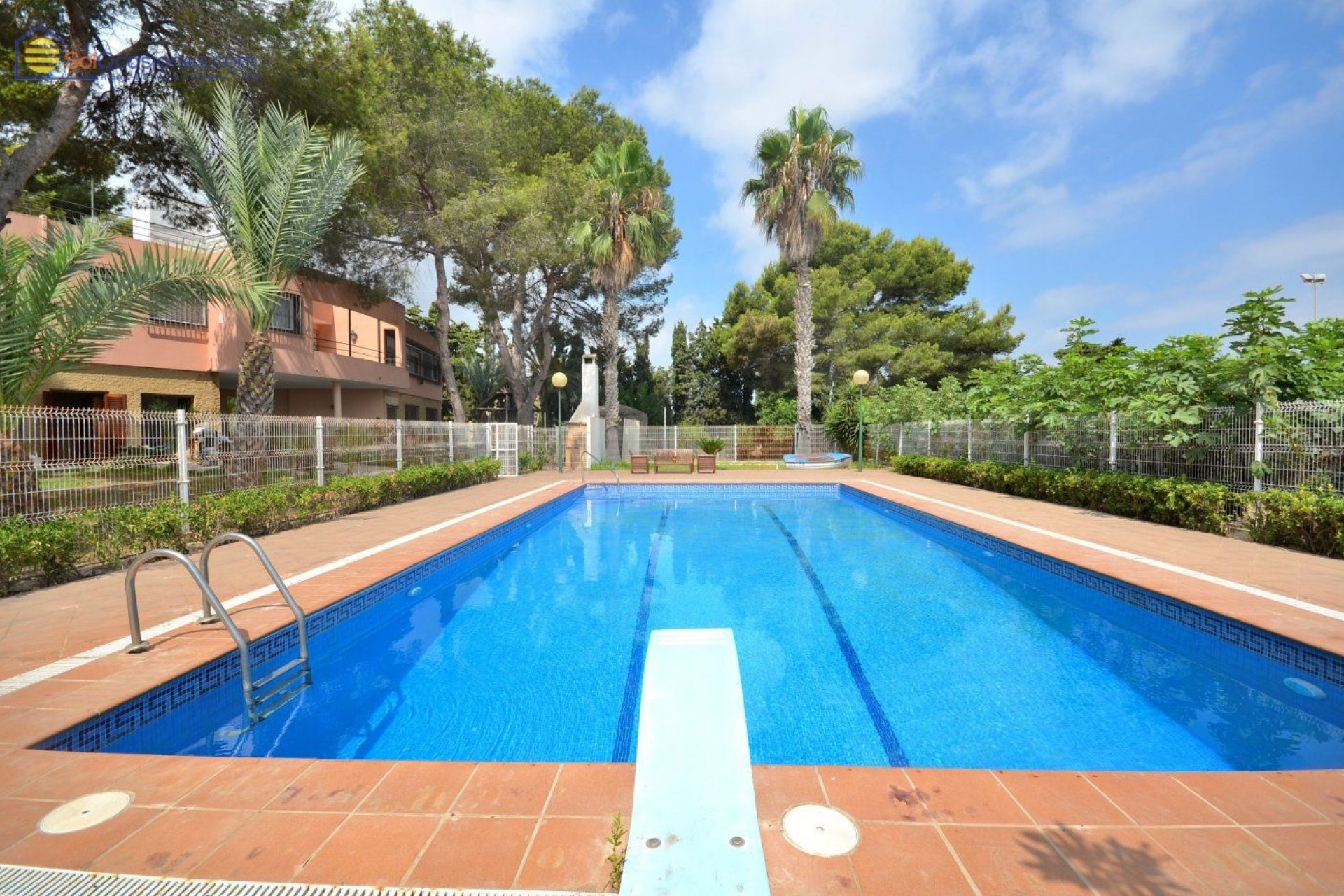Segunda mano - Villa -
Torrevieja - Los Balcones