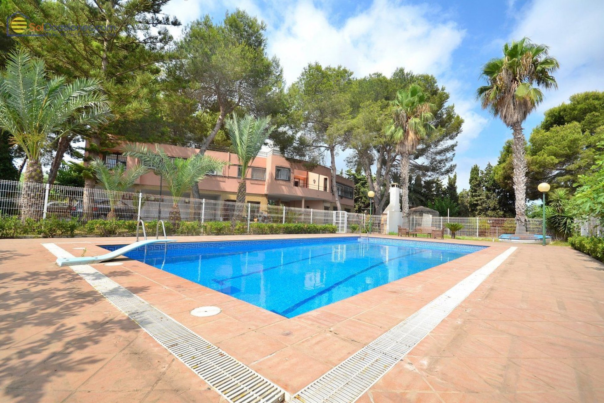 Segunda mano - Villa -
Torrevieja - Los Balcones