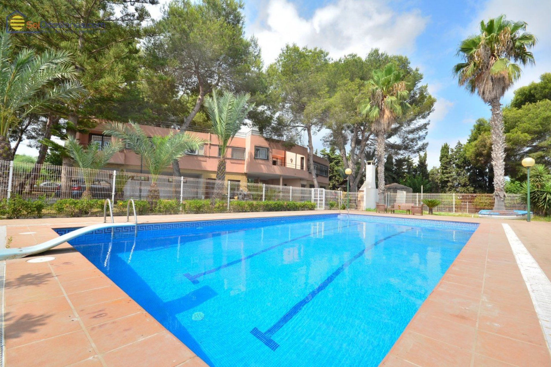 Segunda mano - Villa -
Torrevieja - Los Balcones