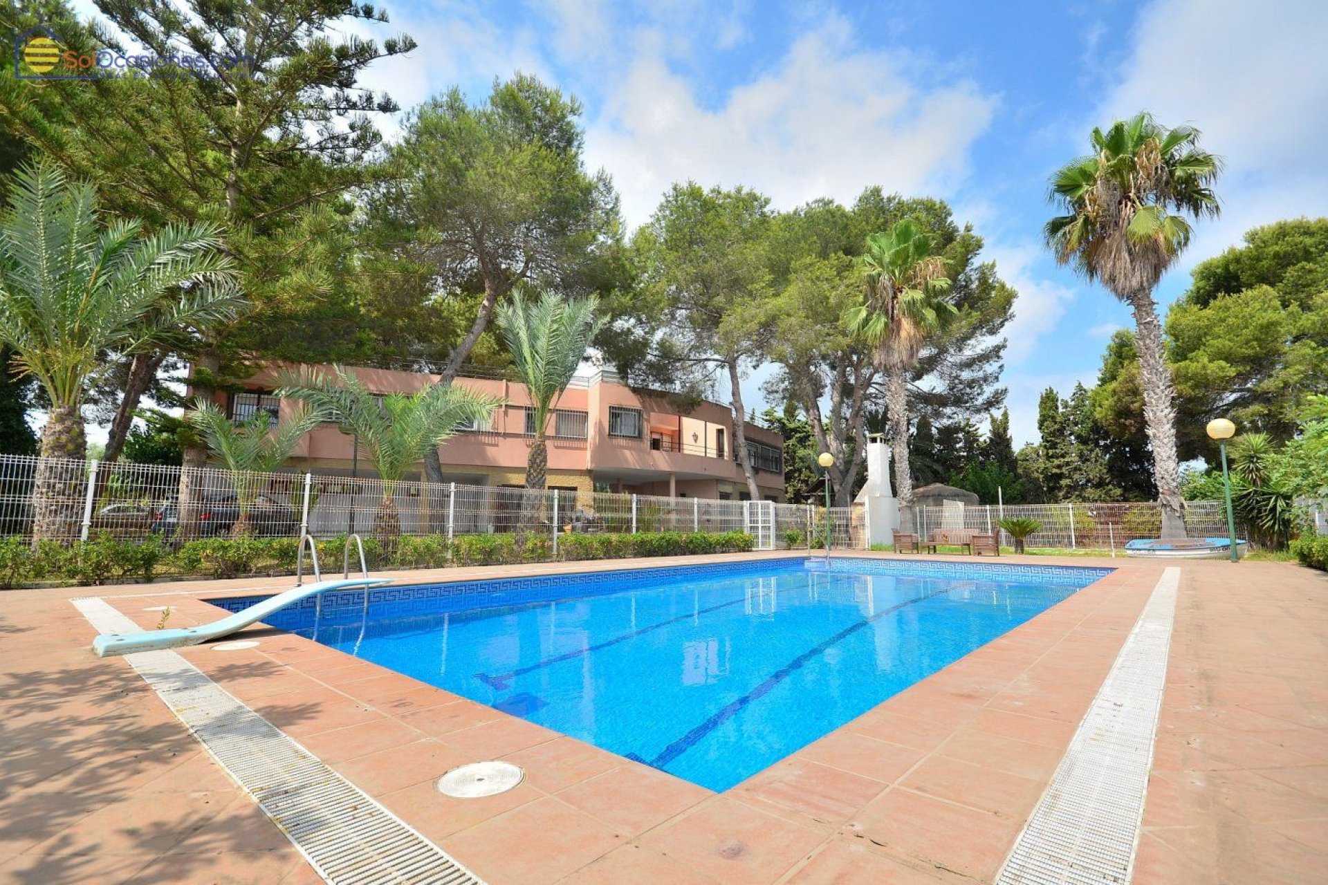 Segunda mano - Villa -
Torrevieja - Los Balcones