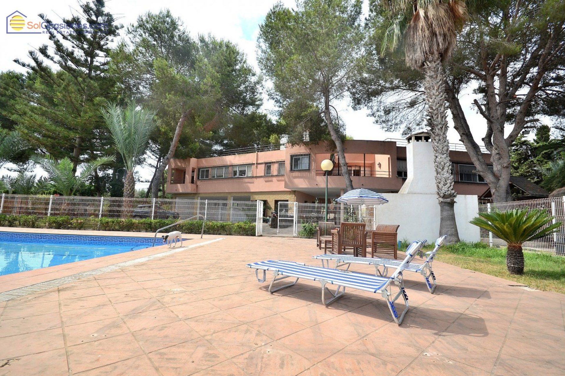 Segunda mano - Villa -
Torrevieja - Los Balcones