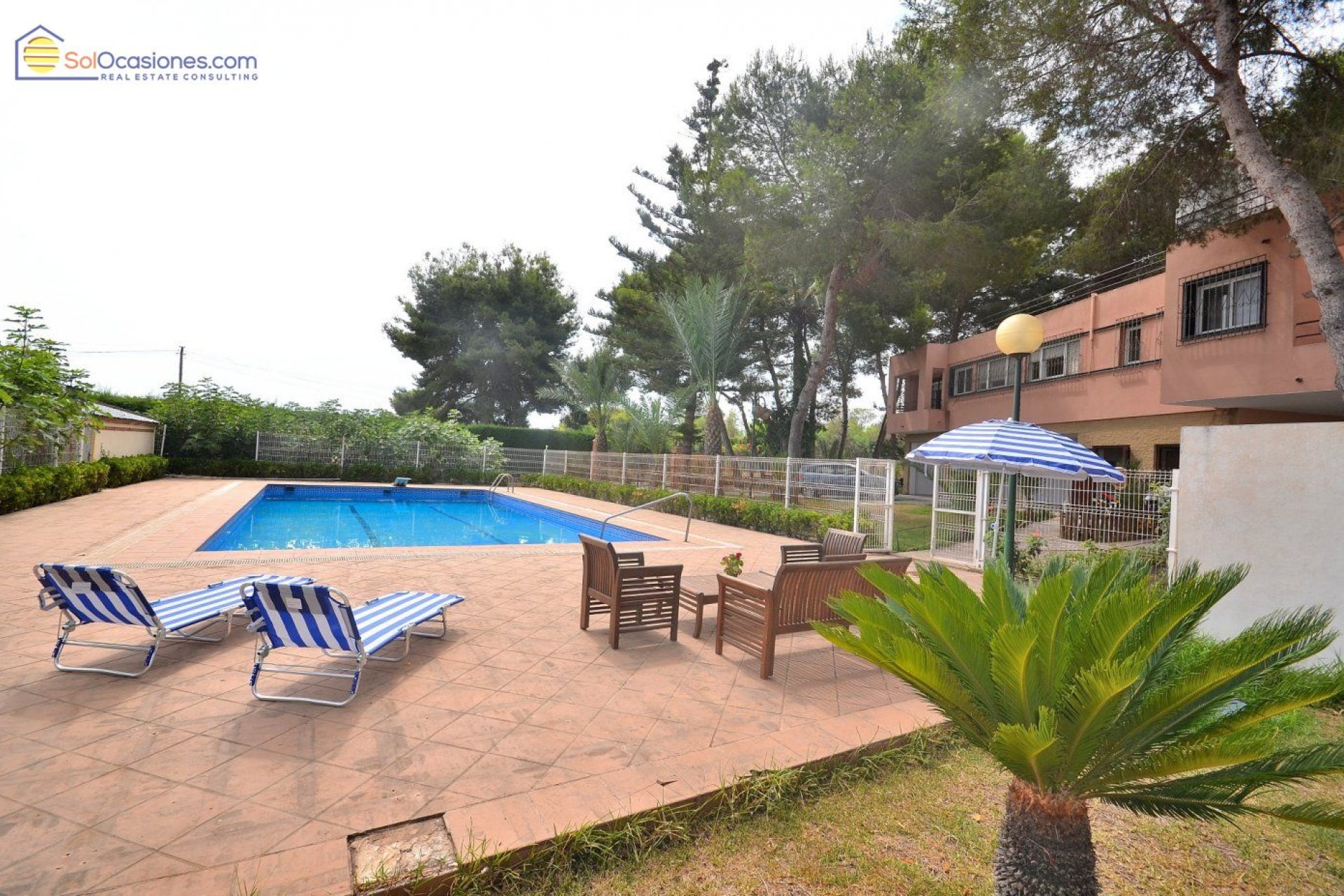Segunda mano - Villa -
Torrevieja - Los Balcones