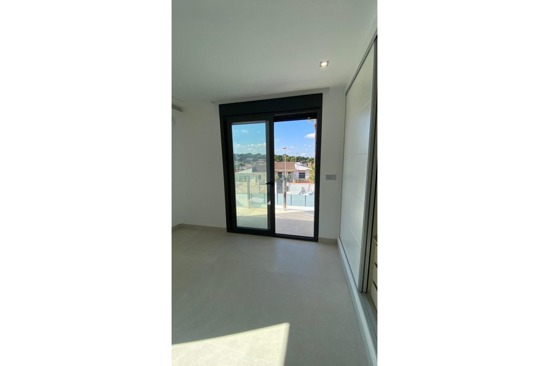 Segunda mano - Villa -
Torrevieja - Los Balcones
