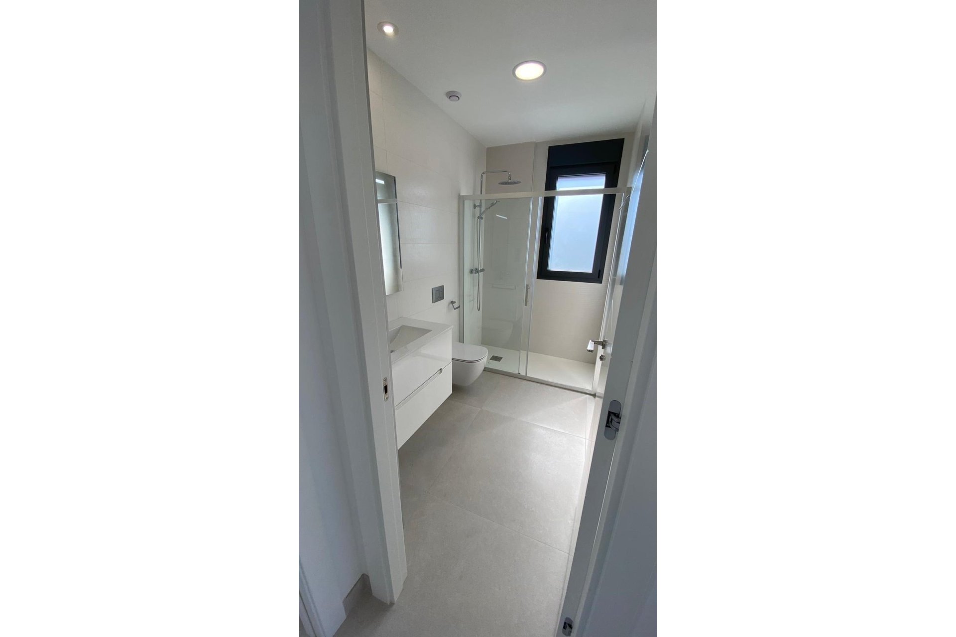 Segunda mano - Villa -
Torrevieja - Los Balcones