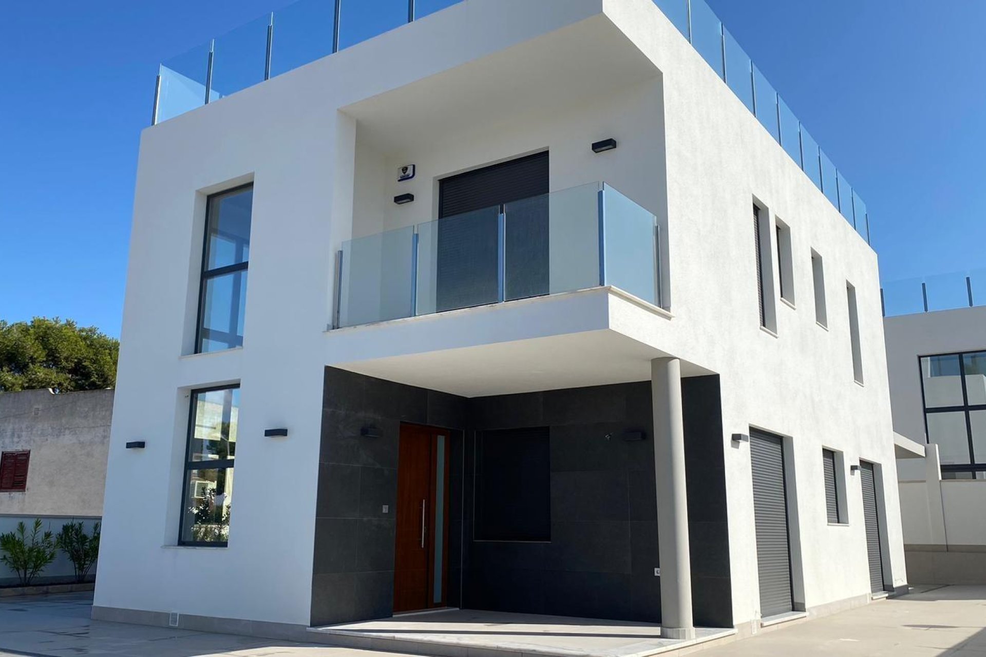 Segunda mano - Villa -
Torrevieja - Los Balcones
