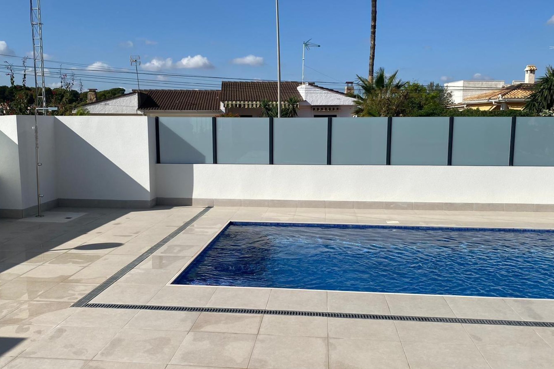 Segunda mano - Villa -
Torrevieja - Los Balcones