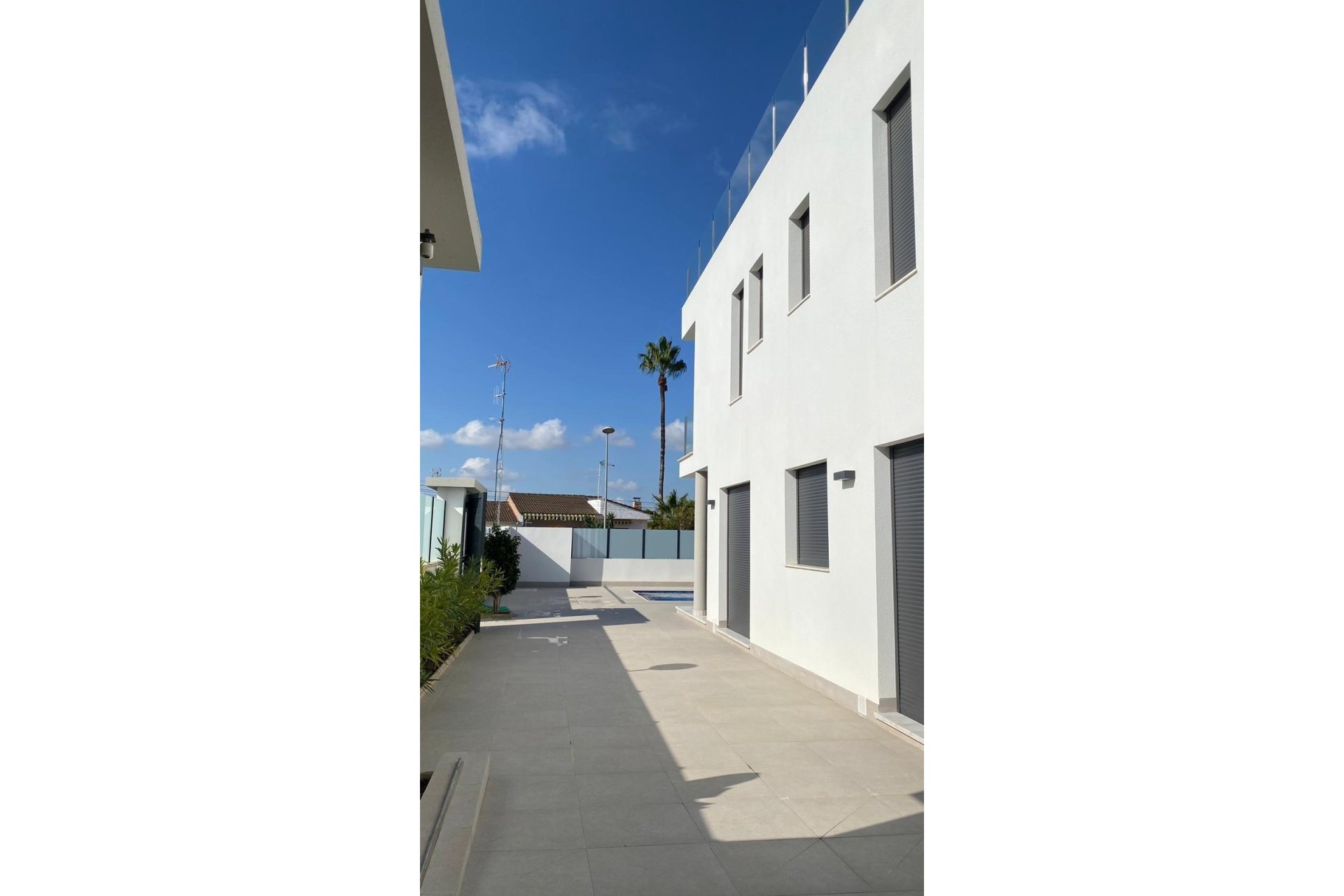 Segunda mano - Villa -
Torrevieja - Los Balcones