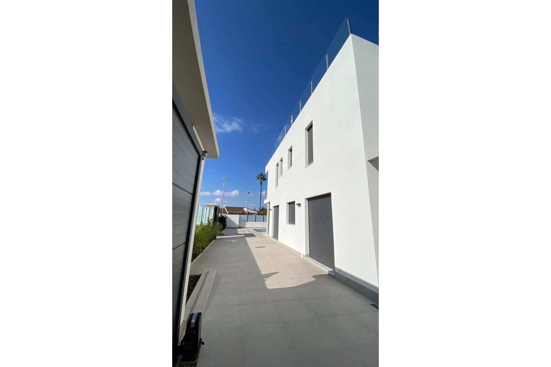 Segunda mano - Villa -
Torrevieja - Los Balcones