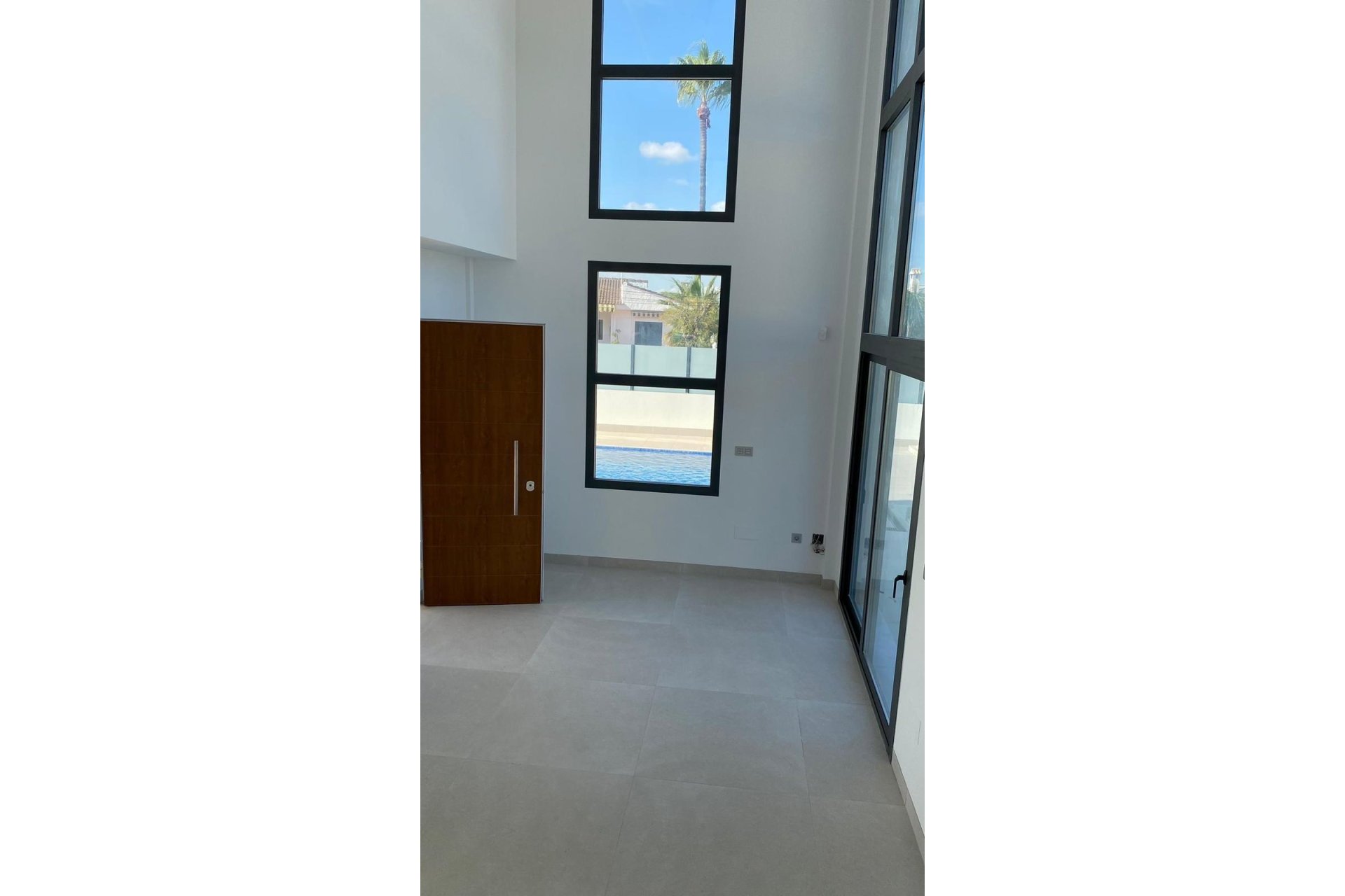 Segunda mano - Villa -
Torrevieja - Los Balcones