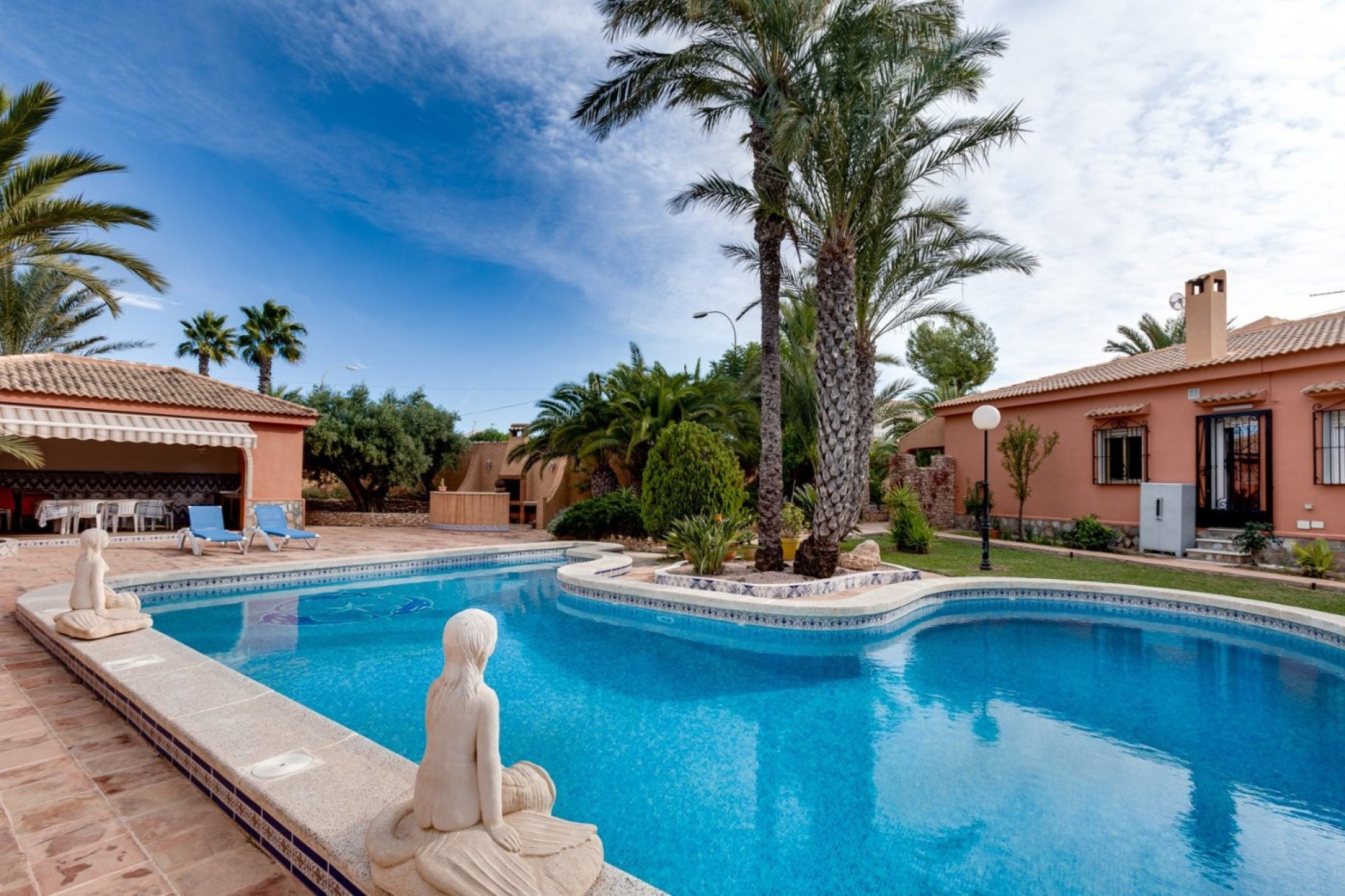 Segunda mano - Villa -
Torrevieja - San Luis