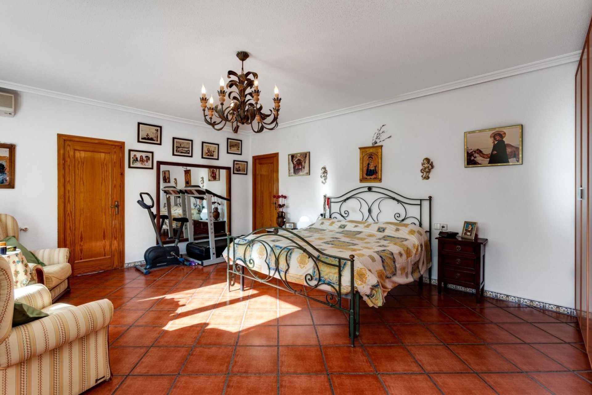 Segunda mano - Villa -
Torrevieja - San Luis