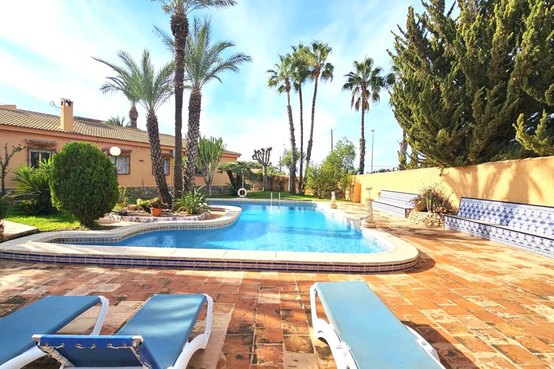 Segunda mano - Villa -
Torrevieja - San Luis