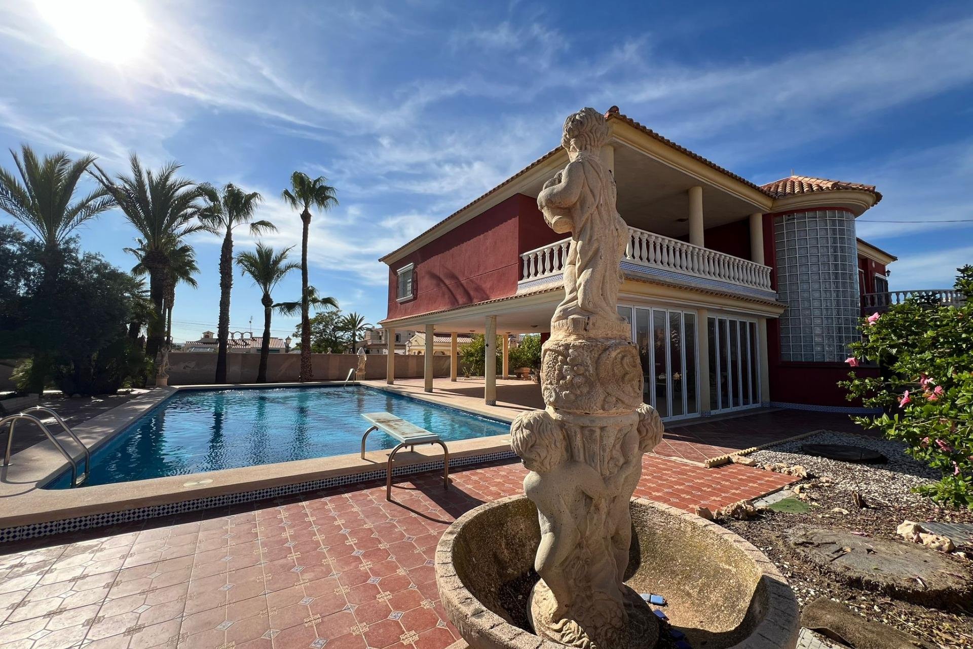 Segunda mano - Villa -
Torrevieja - Torreta Florida