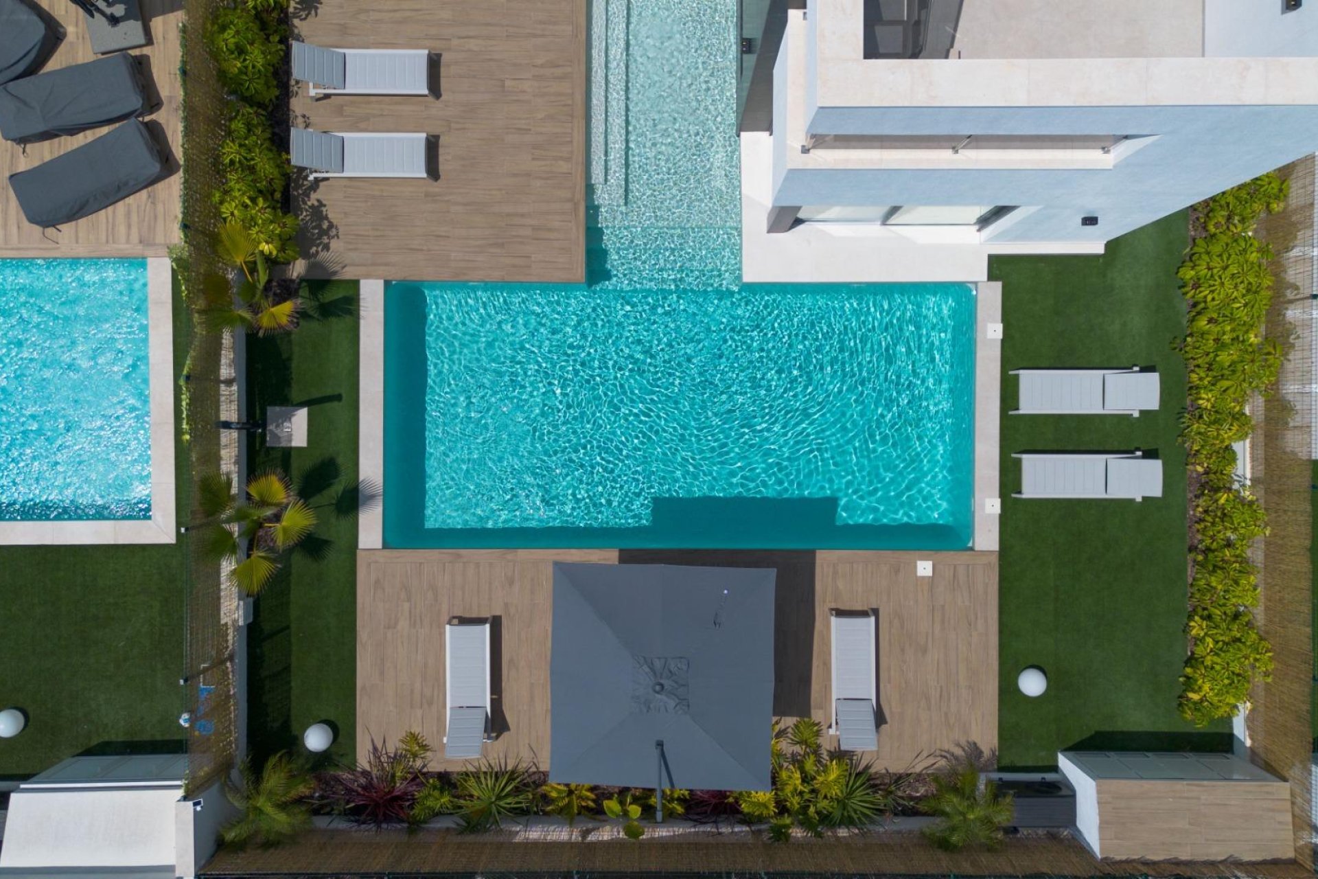 Segunda mano - Villa -
Torrevieja - Torreta Florida