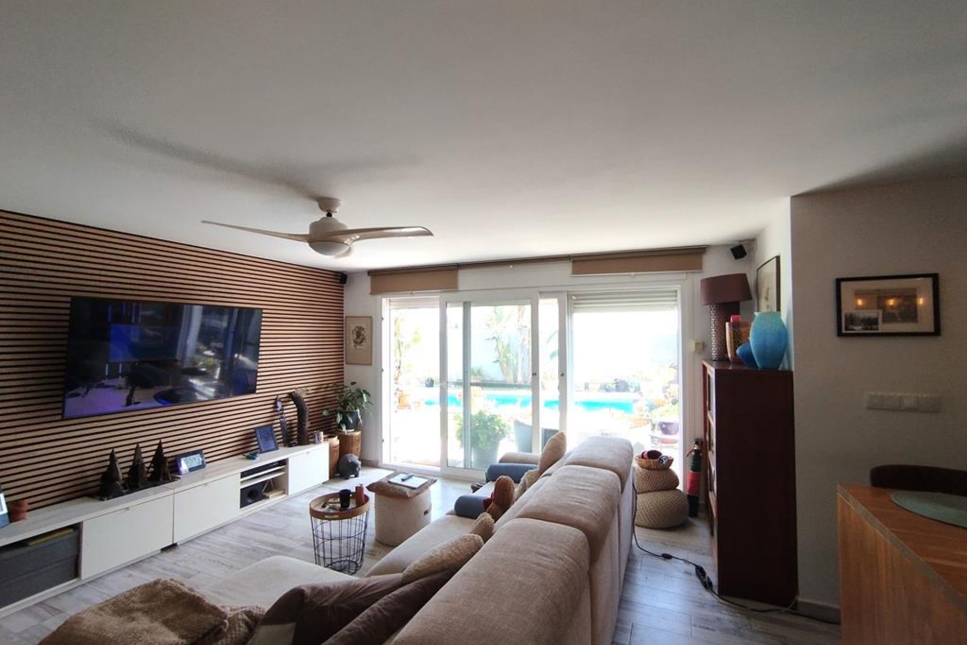Segunda mano - Villa -
Torrevieja - Torreta Florida