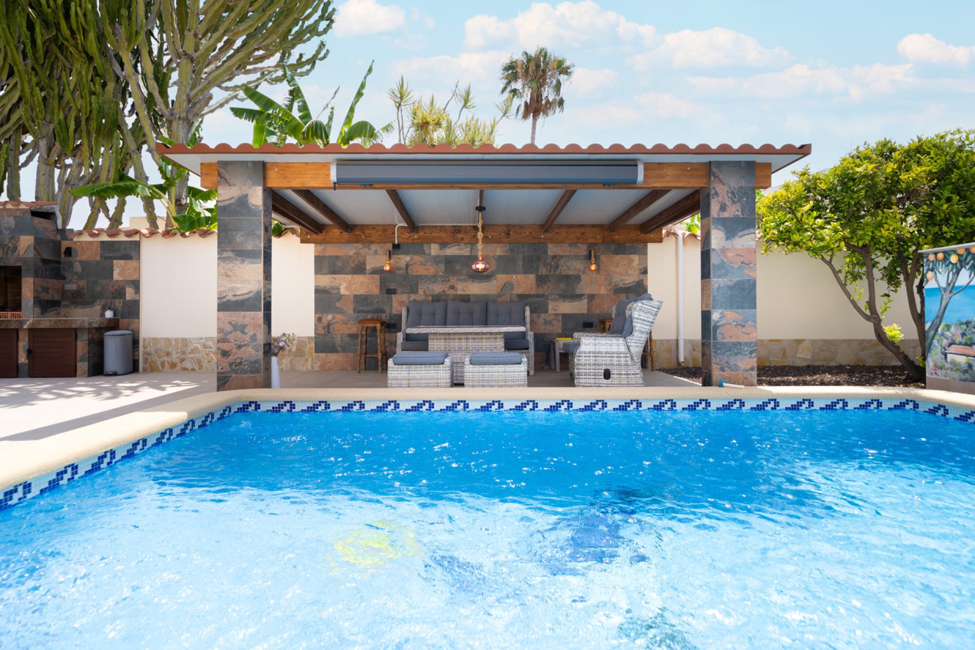 Segunda mano - Villa -
Torrevieja - Torreta
