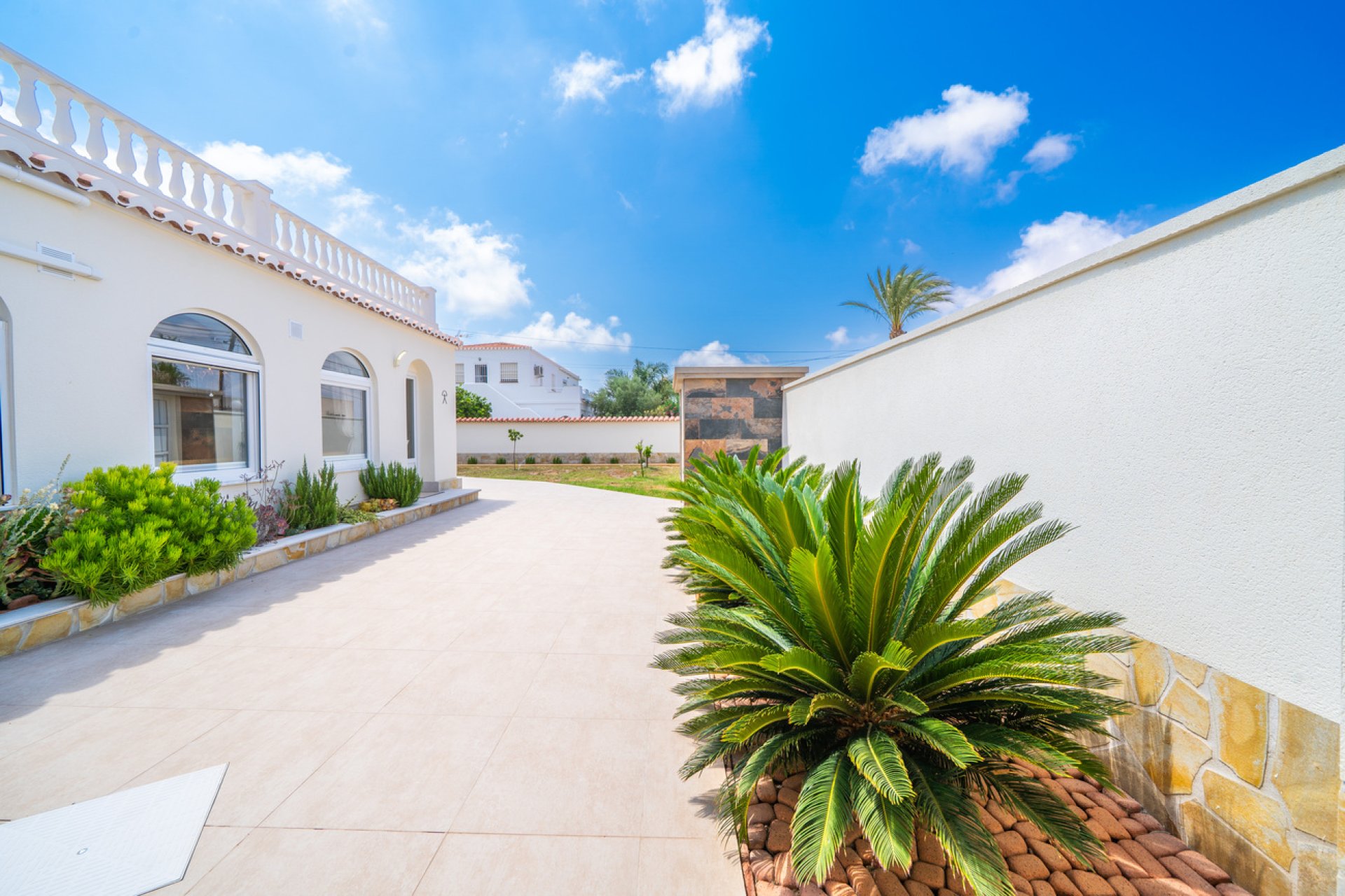 Segunda mano - Villa -
Torrevieja - Torreta