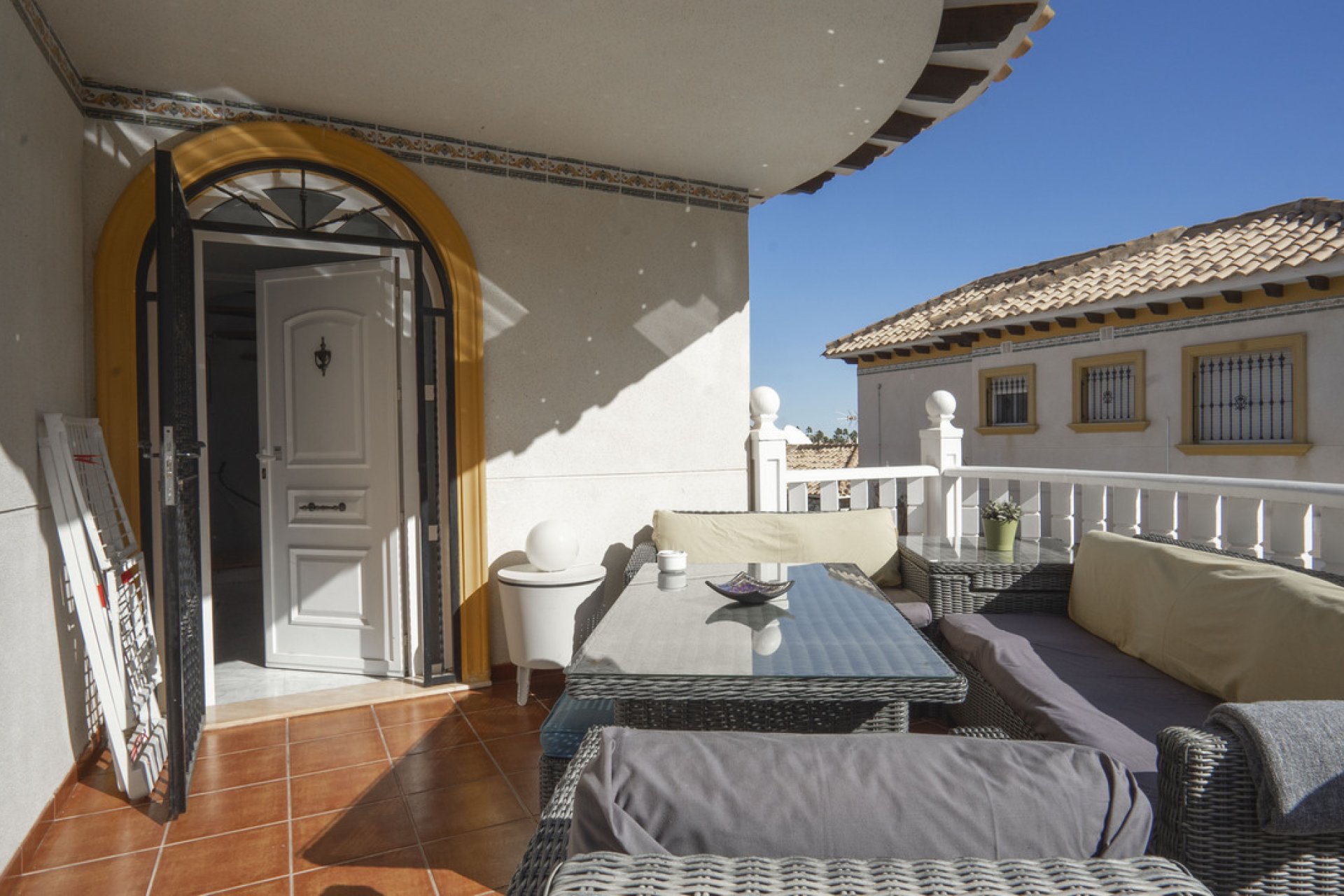 Segunda mano - Villa -
Villamartin - Costa Blanca