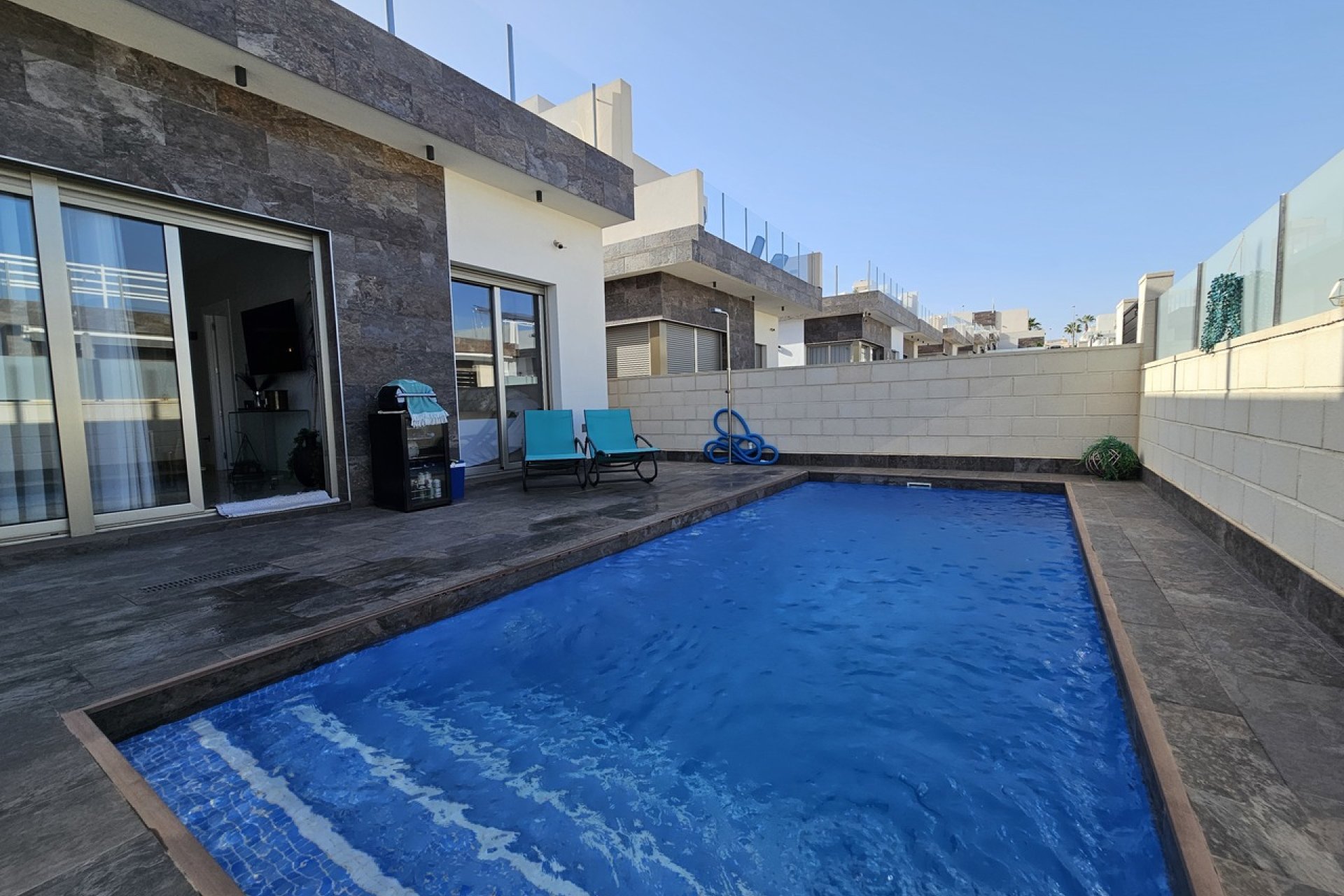 Segunda mano - Villa -
Villamartin - Costa Blanca