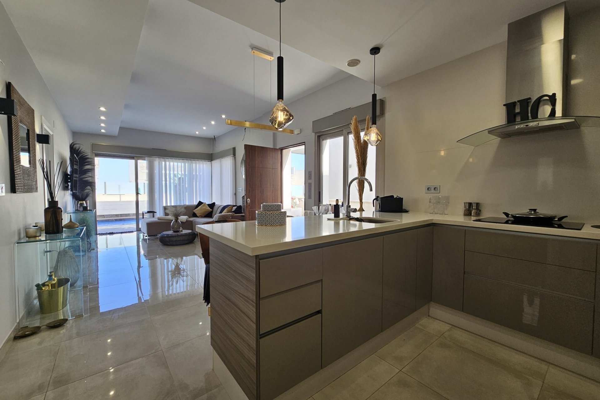 Segunda mano - Villa -
Villamartin - Costa Blanca
